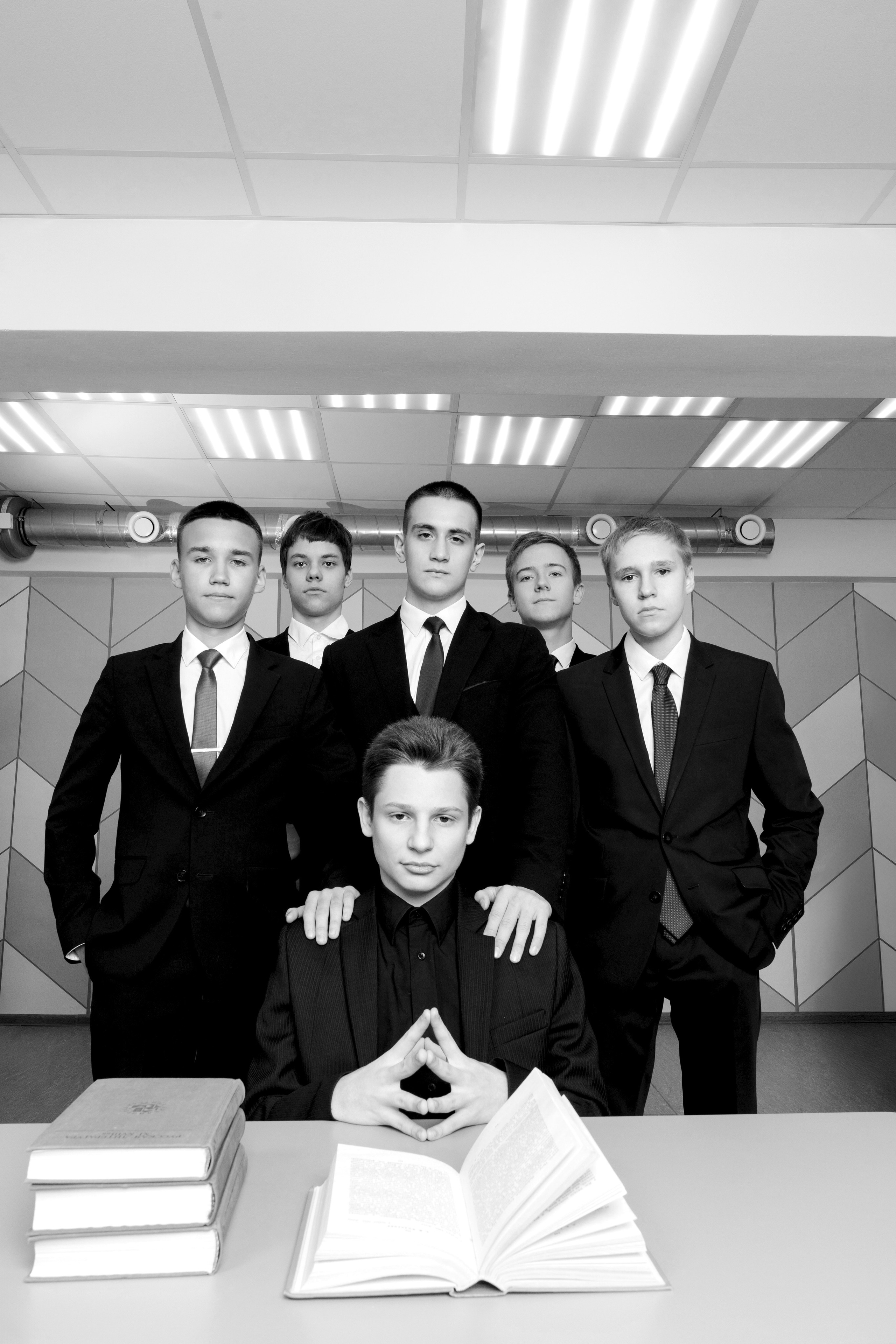9, 11 класс. Выпускные альбомы, которые хочется пересматривать снова и снова