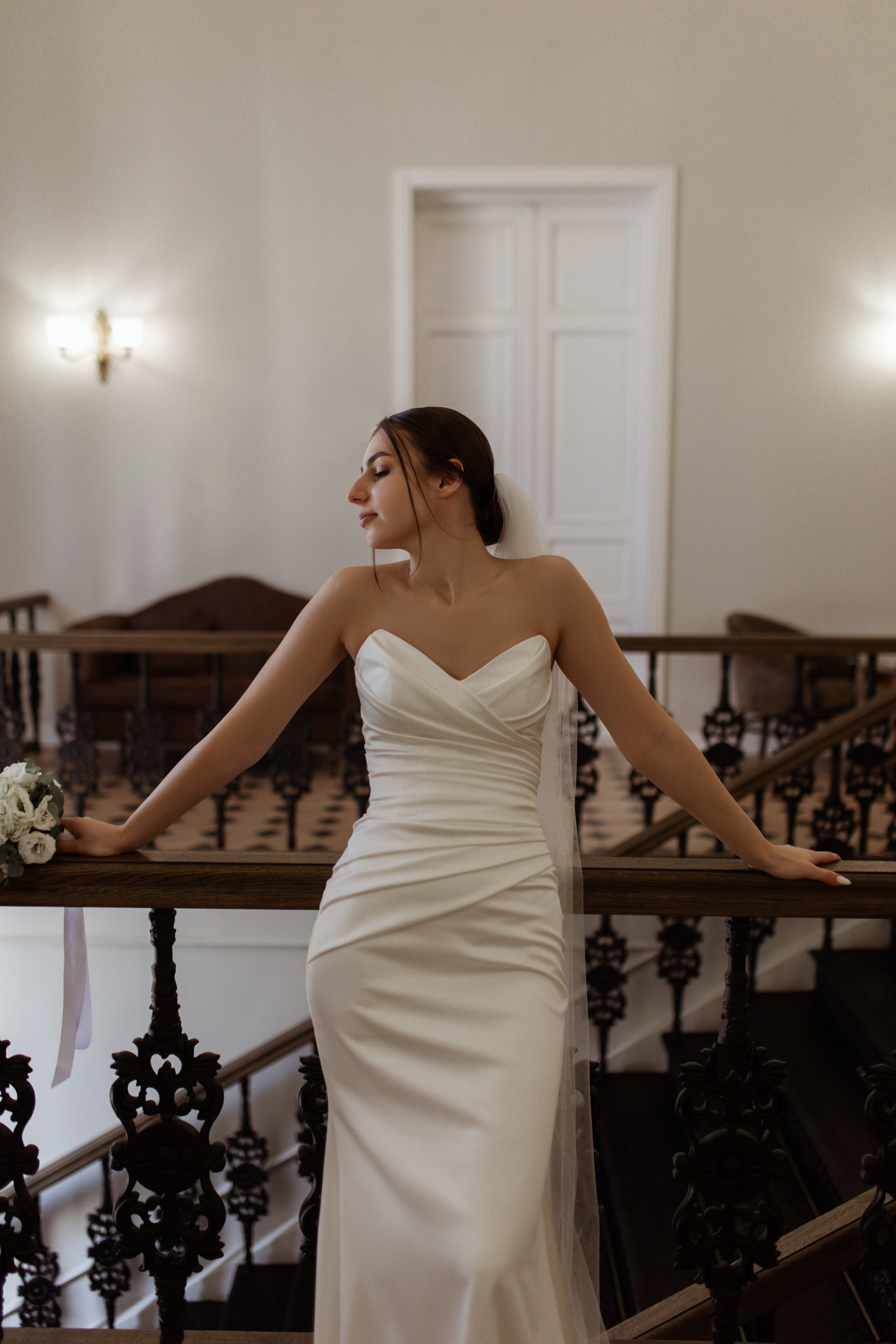 Классическая камерная прогулка Даши и Саши. Свадебный фотограф Елена Рубцова