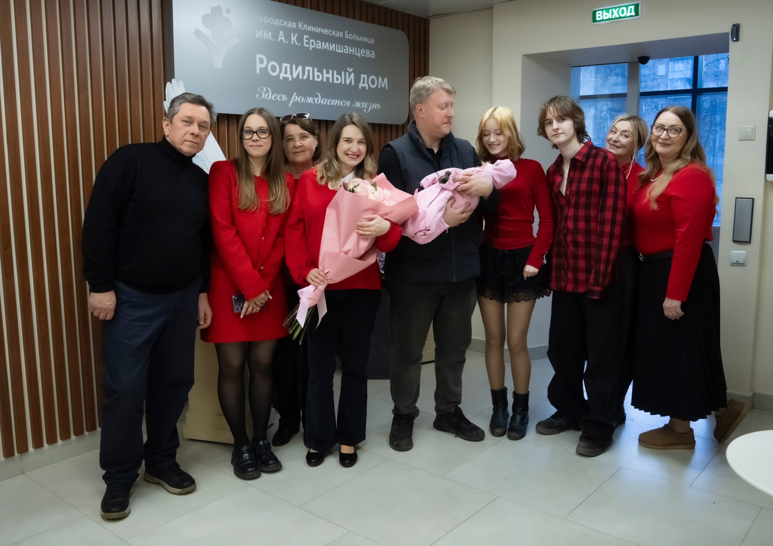 Фотосессия выписка и домашняя съемка. Видеограф Осинина Татьяна — видеосъемка в Москве