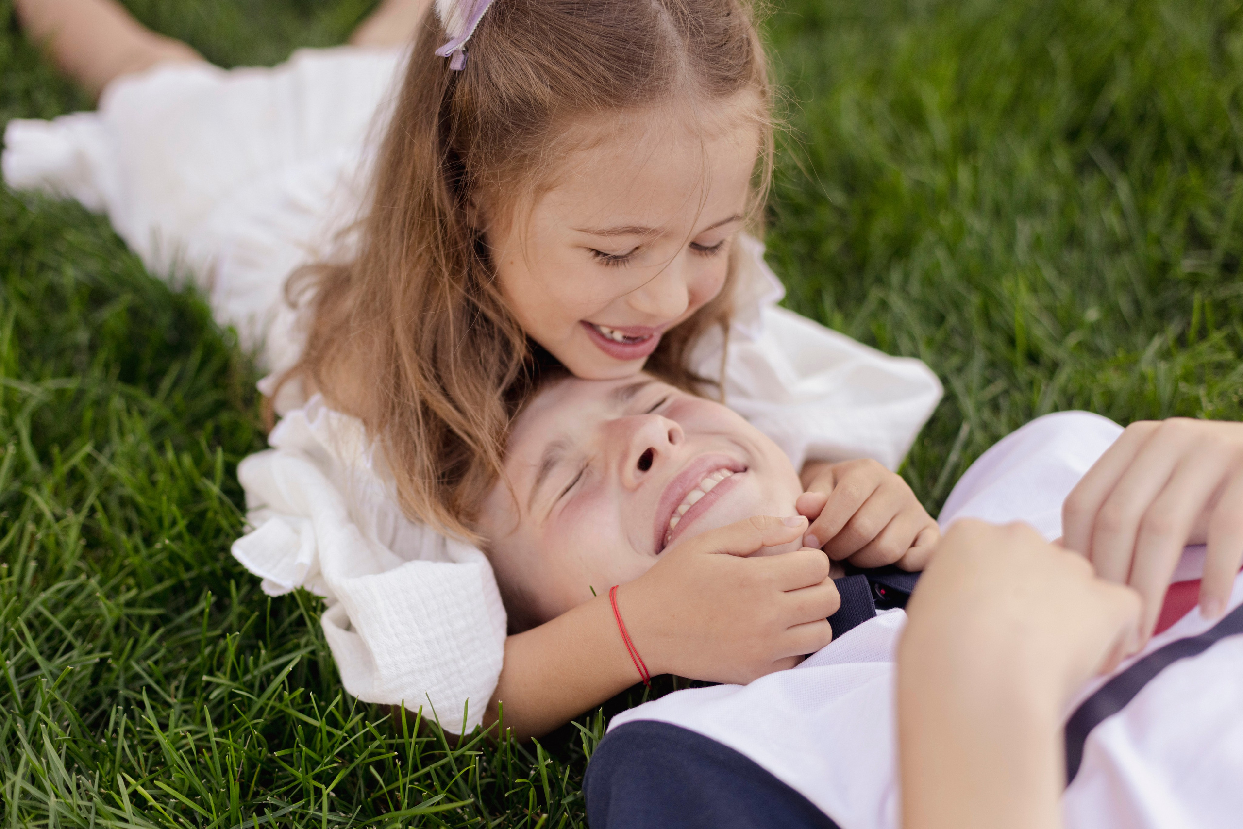 Радостные моменты в тени кипарисов. Reportage and staged photographer Natalia Sannikova