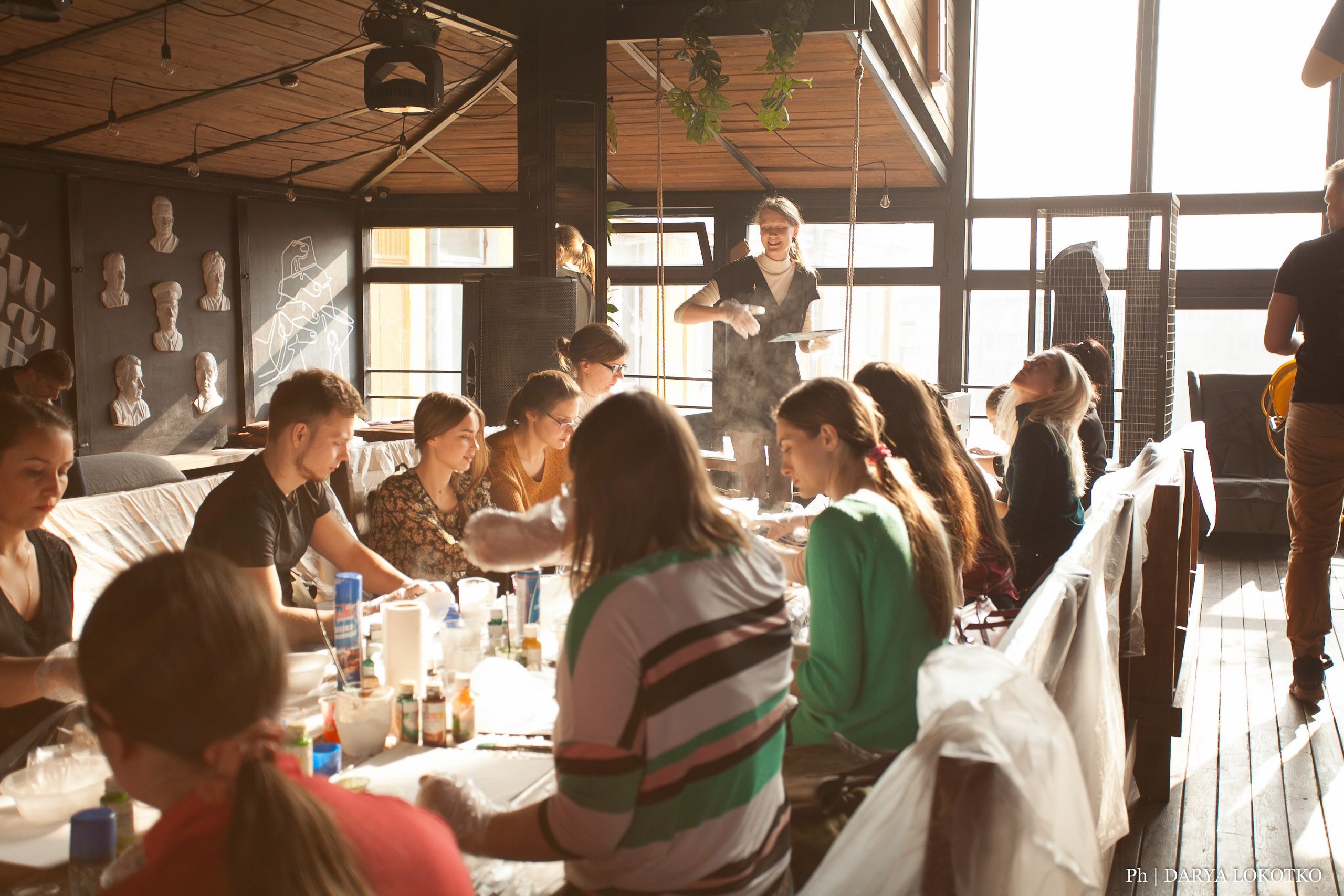 Мастер класс Fluid Art. Фотограф Дарья Локотко в Красноярске