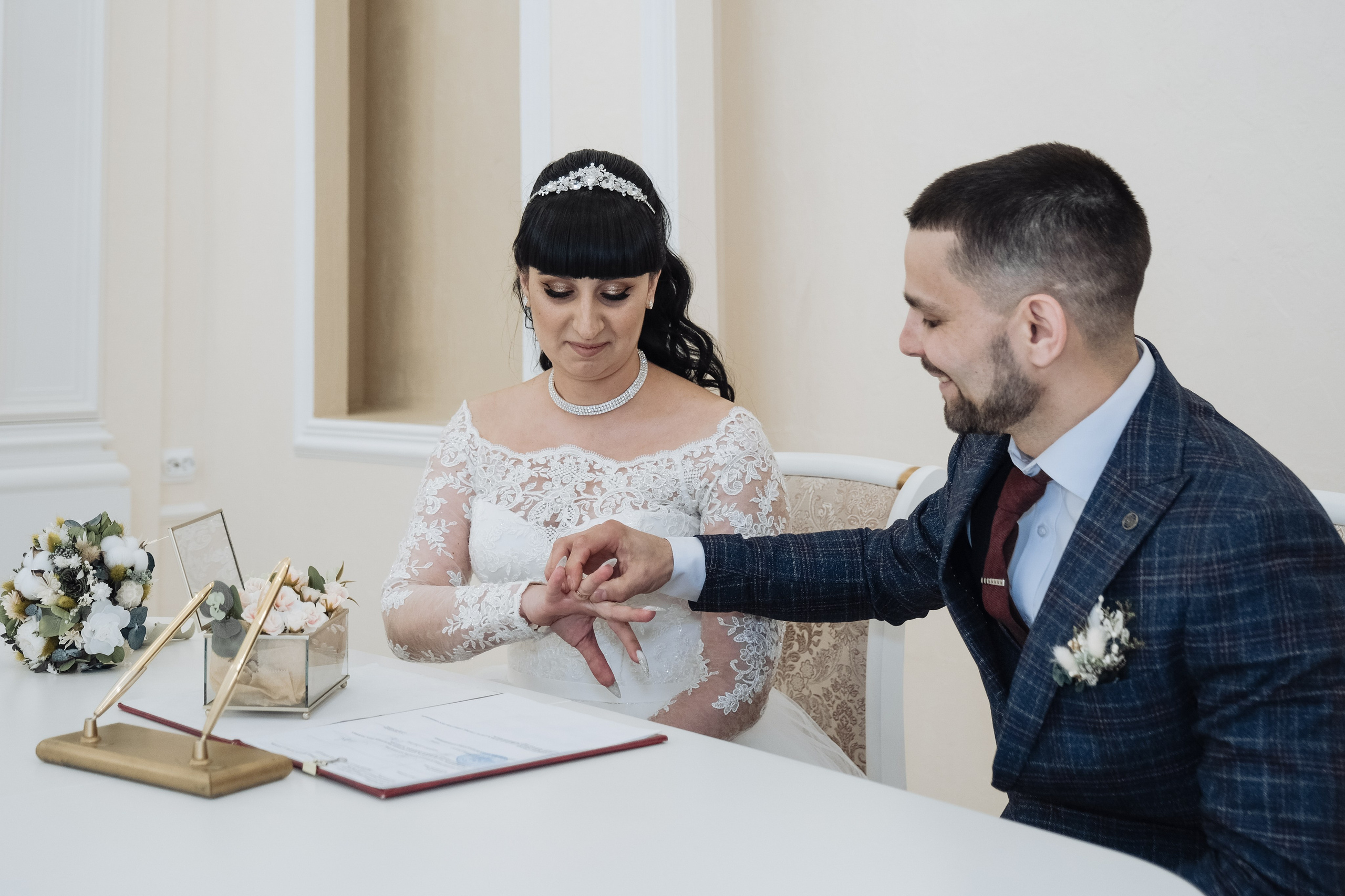 Сергей и Евгения_свадебная фотосессия в Версале. Свадебный фотограф в Челябинске Сырчикова Наталья