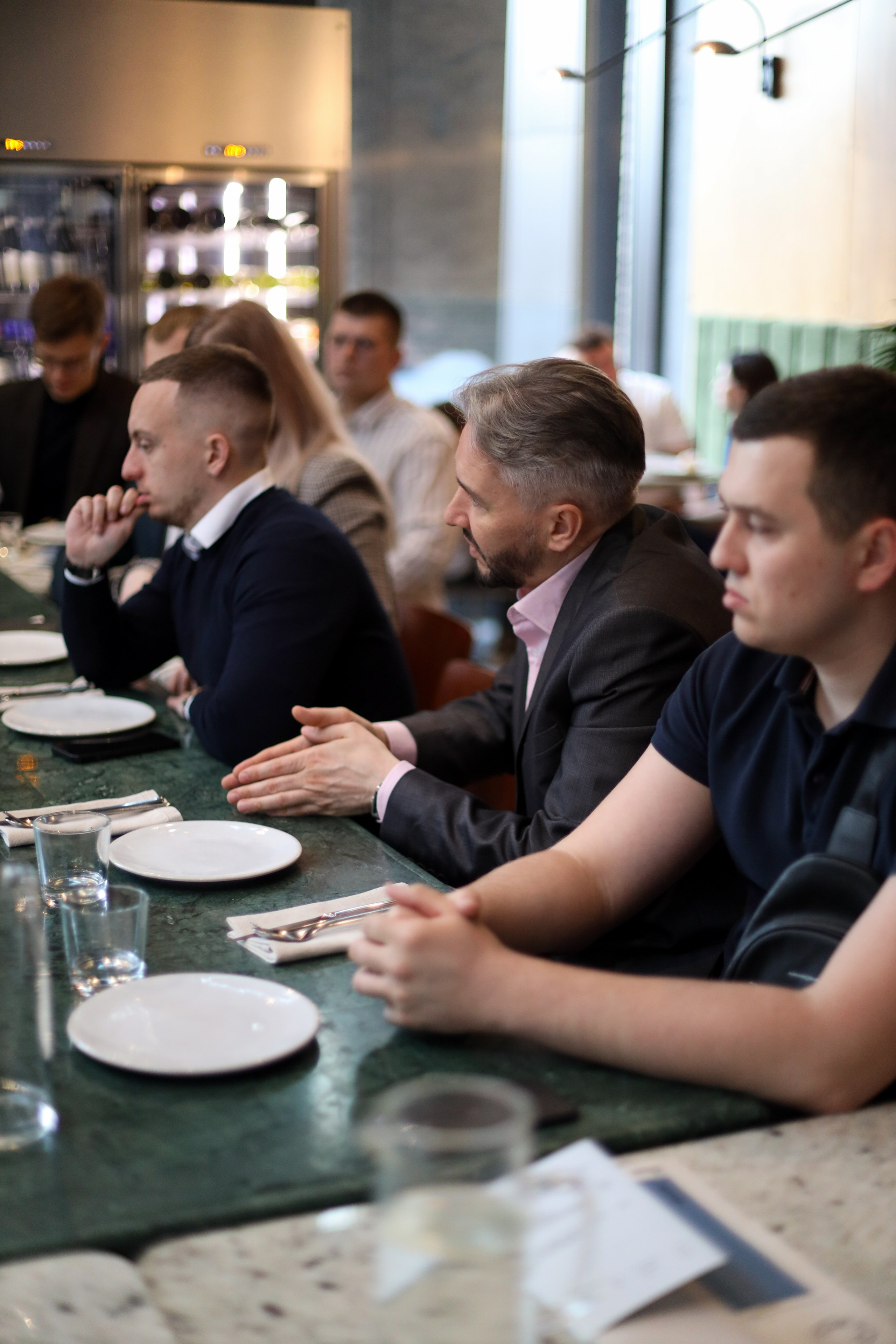 Лабецкий НЕДВИЖЕМОСТЬ. Ужин. Главная