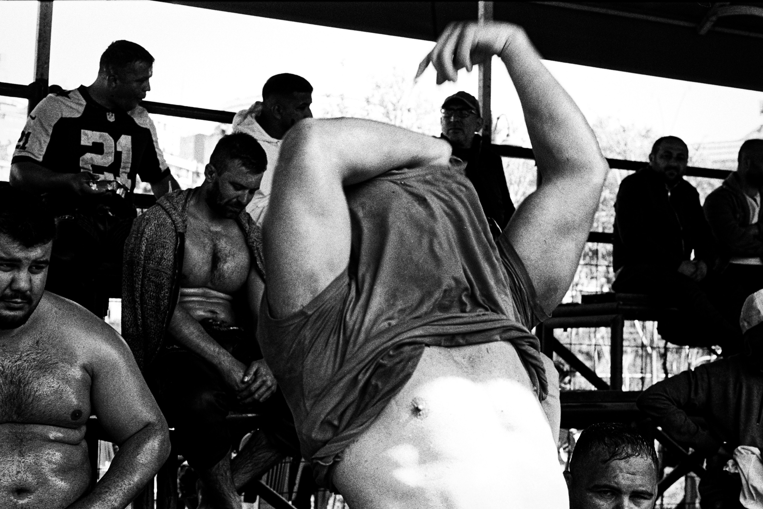 Wrestlers (Istanbul. 30.04.2023). Eduard Savosin | Documentary & Portrait Photographer in Paris