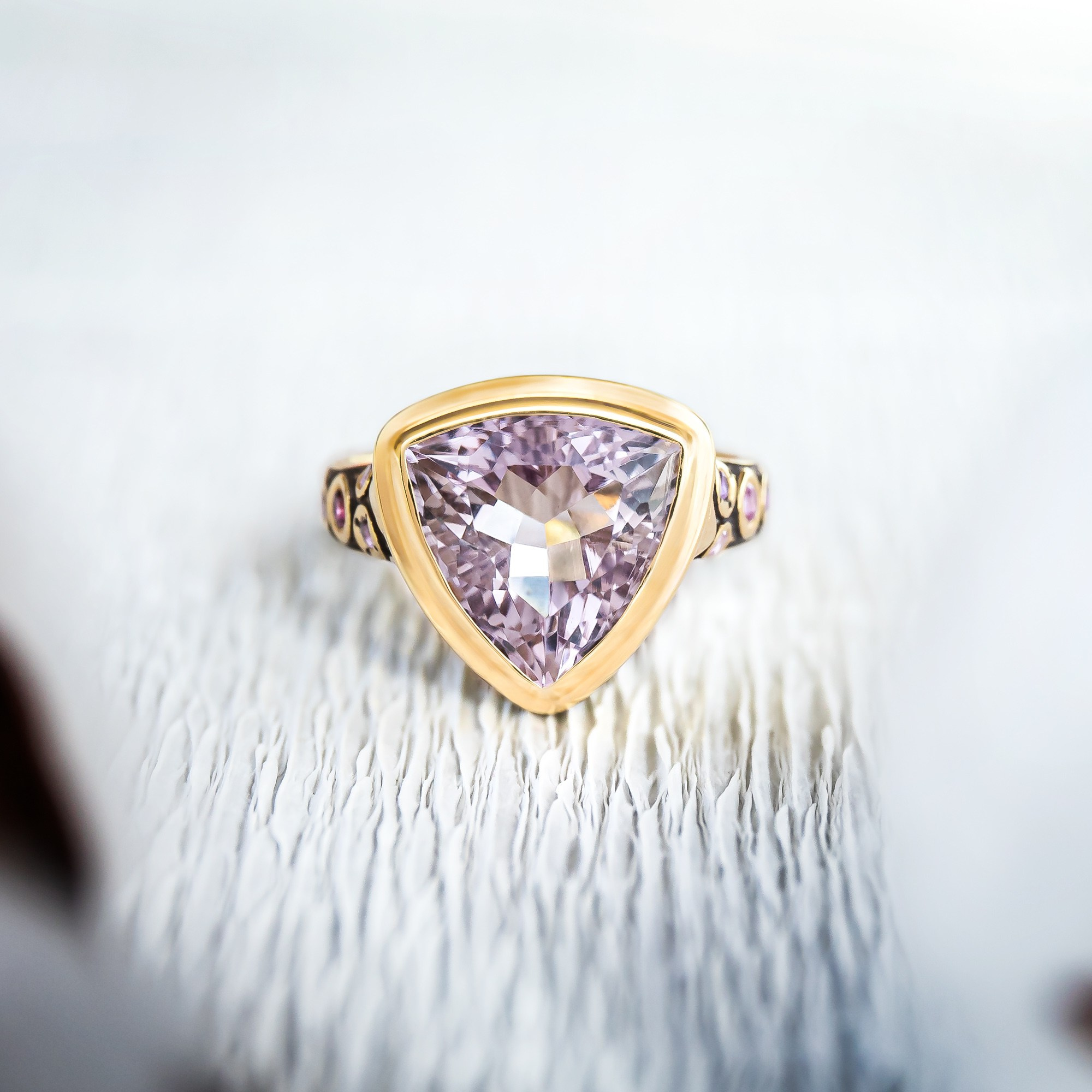 IRStudio: фотосъемка ювелирных изделий. Рекламный и предметный фотограф Марченков Антон