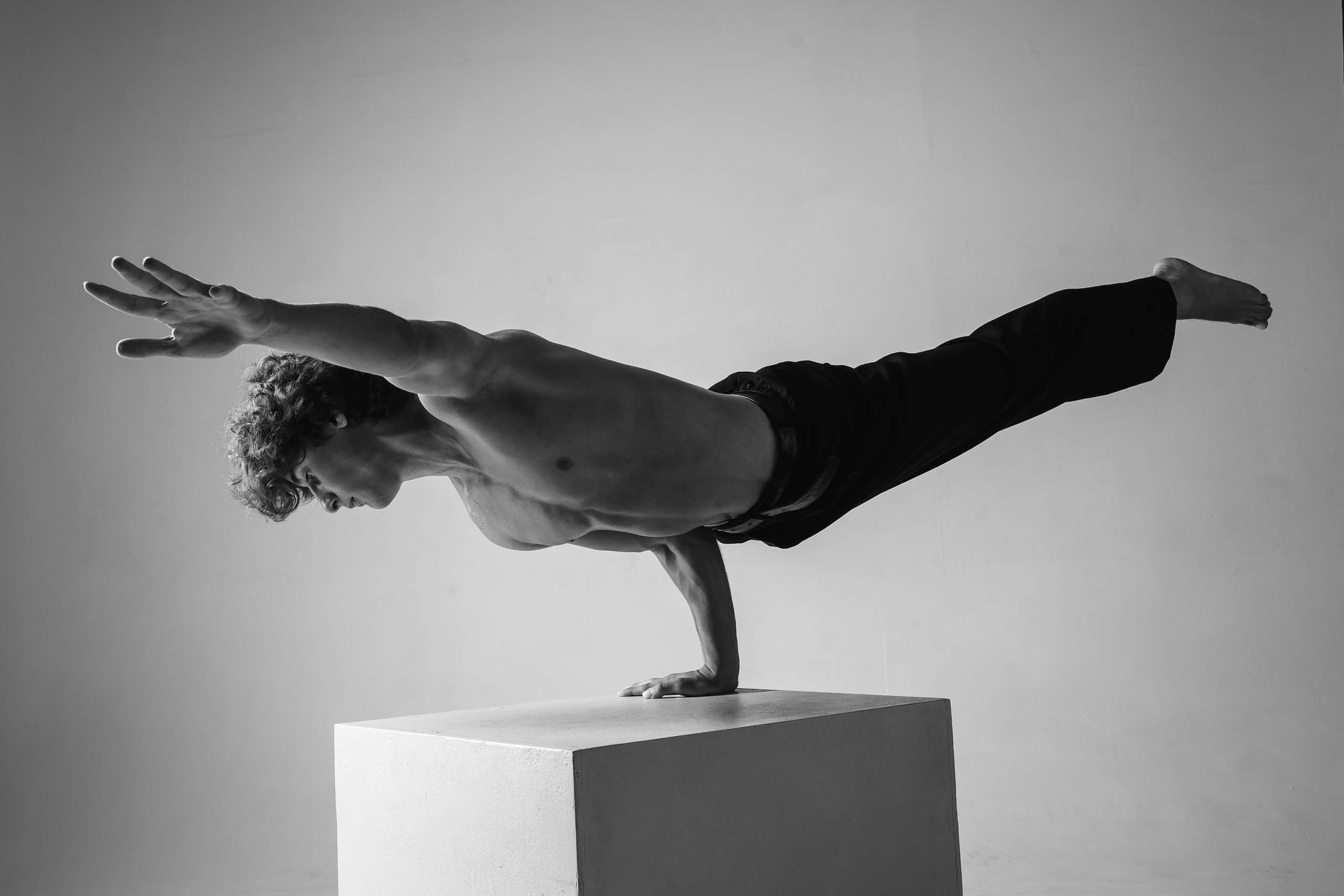 Константин. Выпускные альбомы, школьные фотосессии в городе Новороссийске