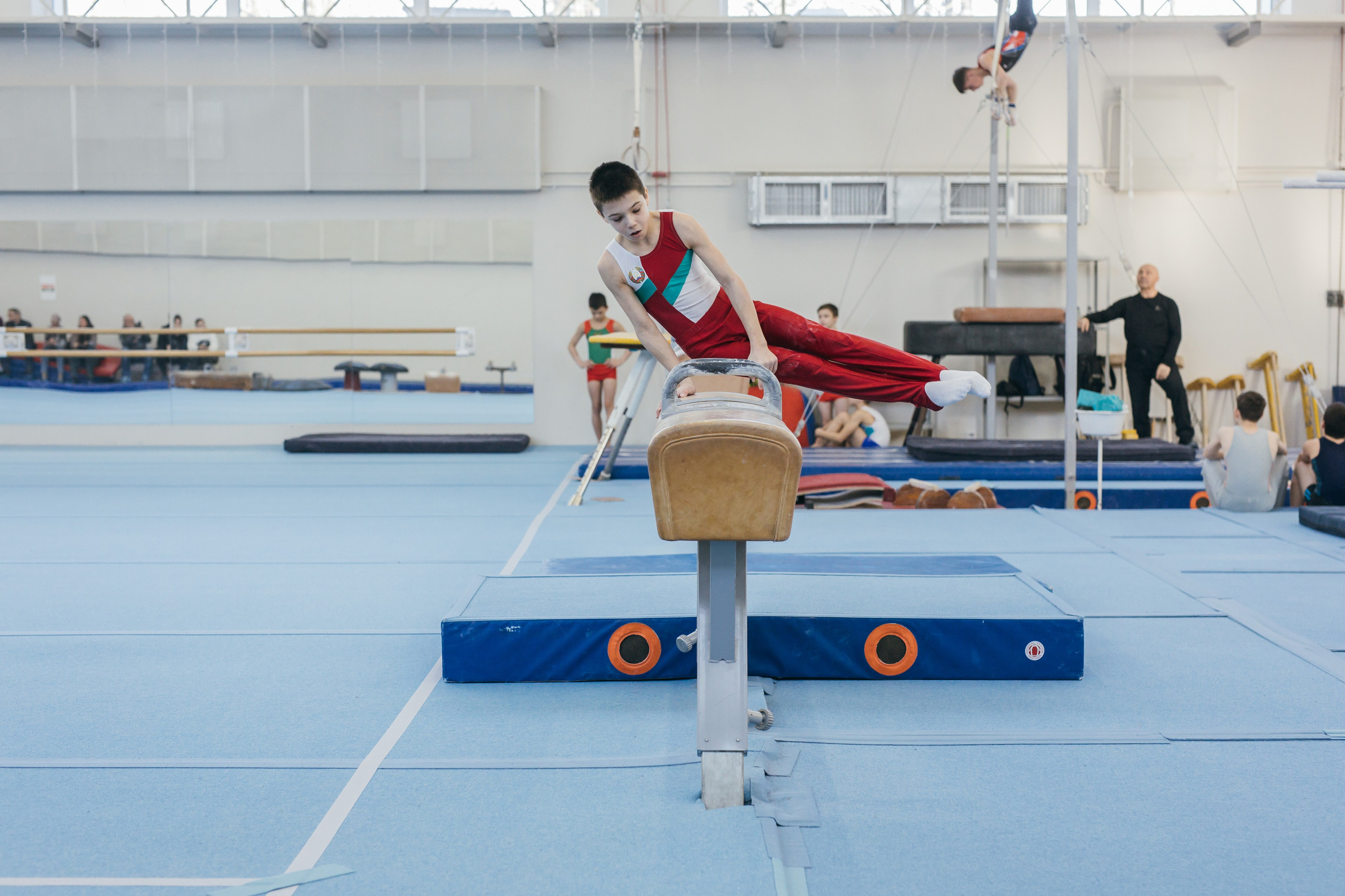 Съёмка для СДЮШОР по спортивной гимнастике. Портретный и семейный фотограф в Минске