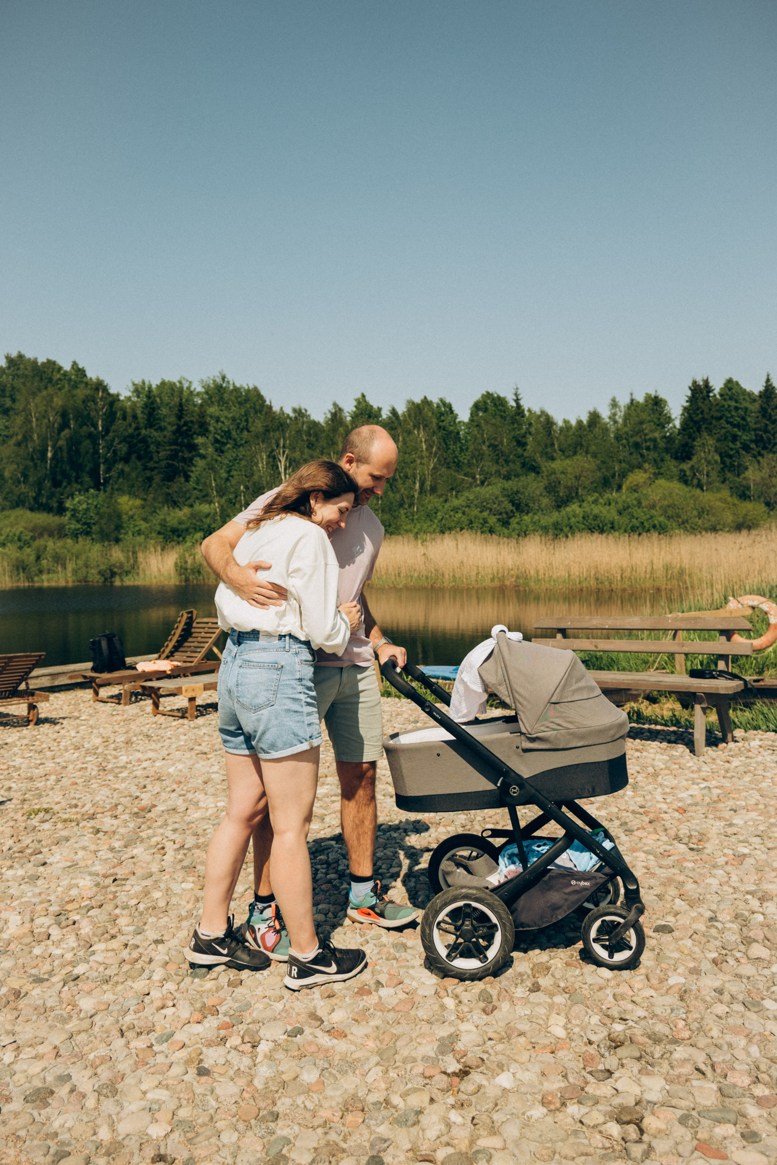 Женя, Аня и Машуня в Лугах