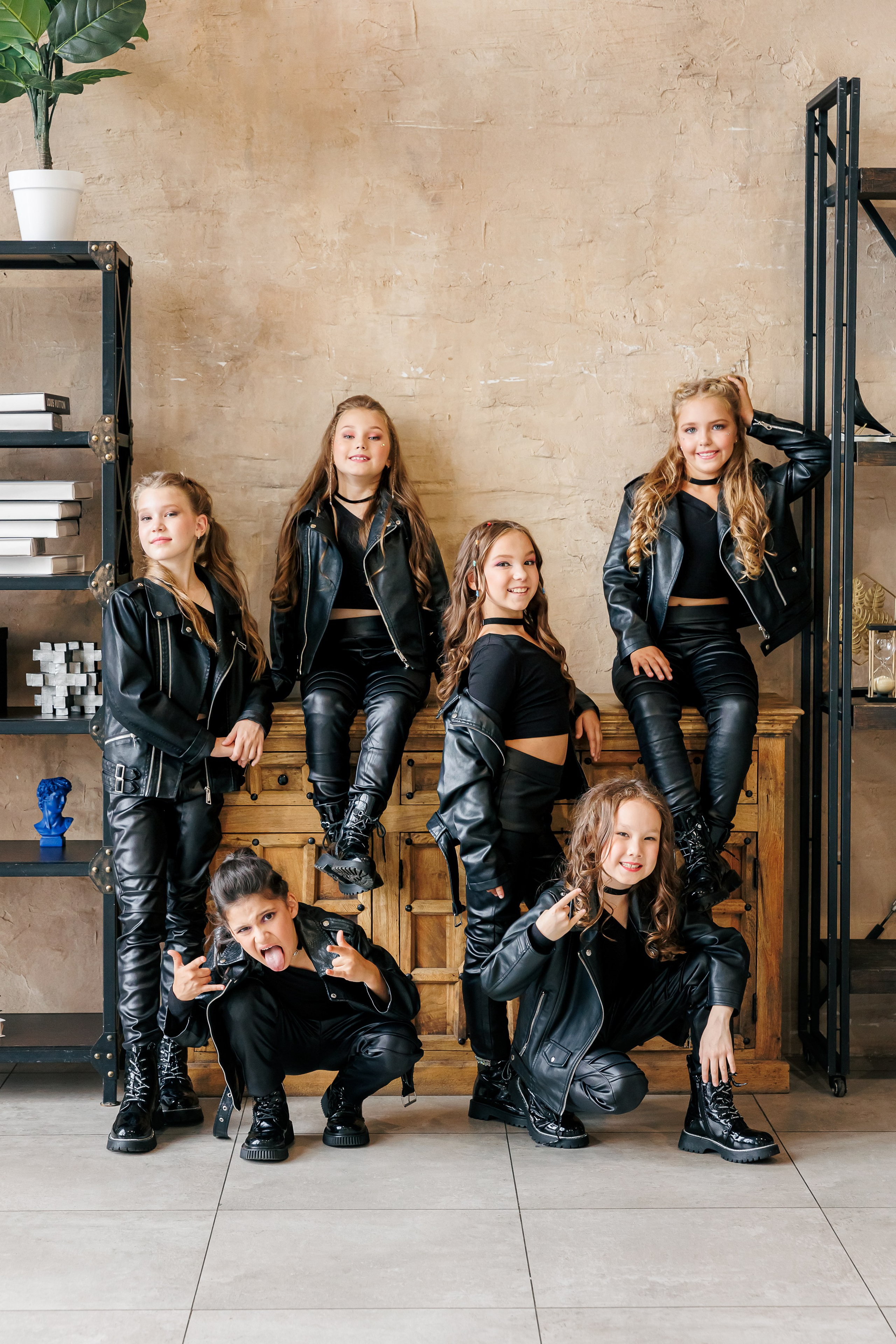 Студийная съёмка для вокальной студии «Звёздочка». Семейный и детский фотограф Комина Елена, Власиха, Одинцово