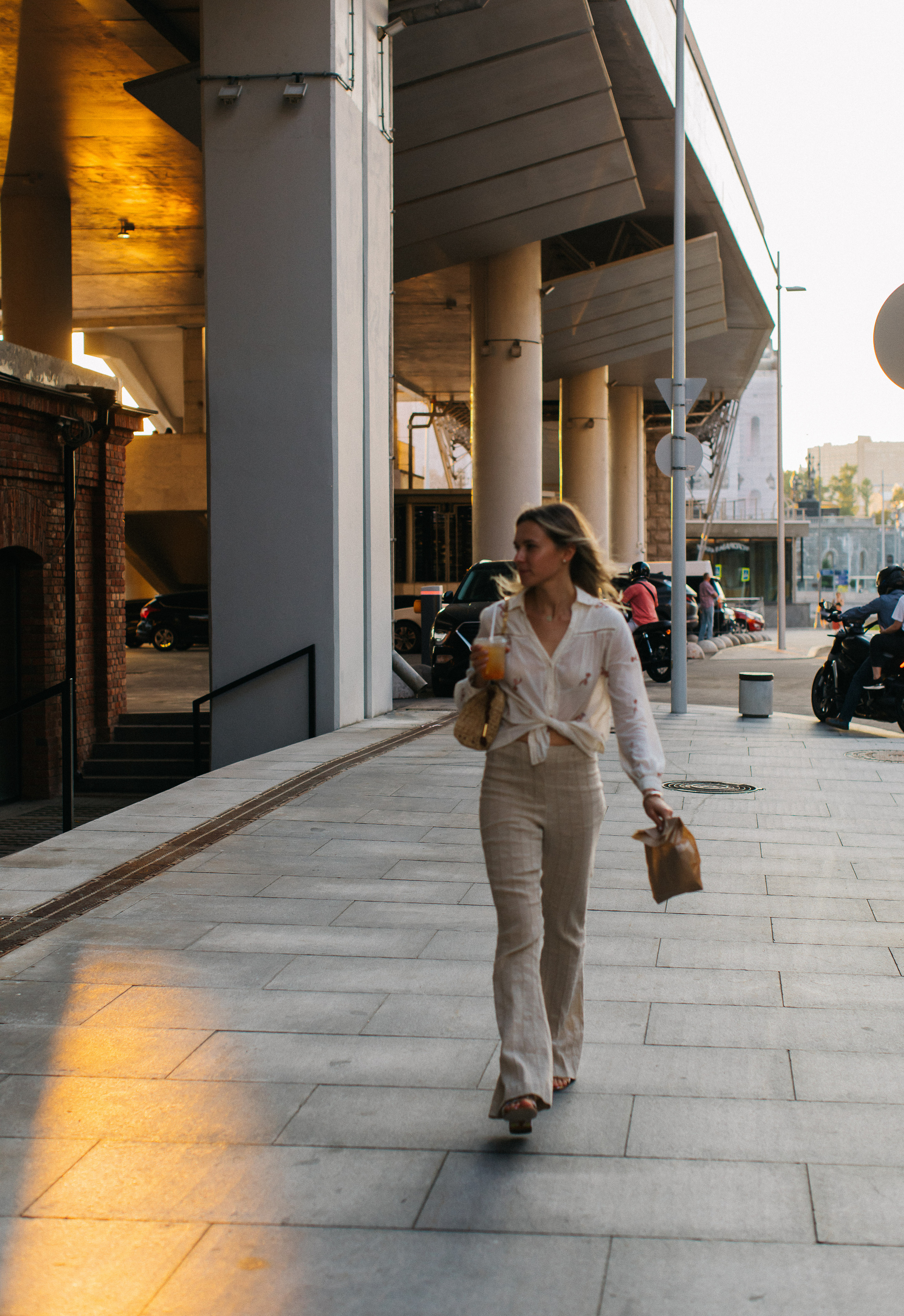 Даша. Летняя съёмка в Москве. Портретный и семейный фотограф Юлия Герман