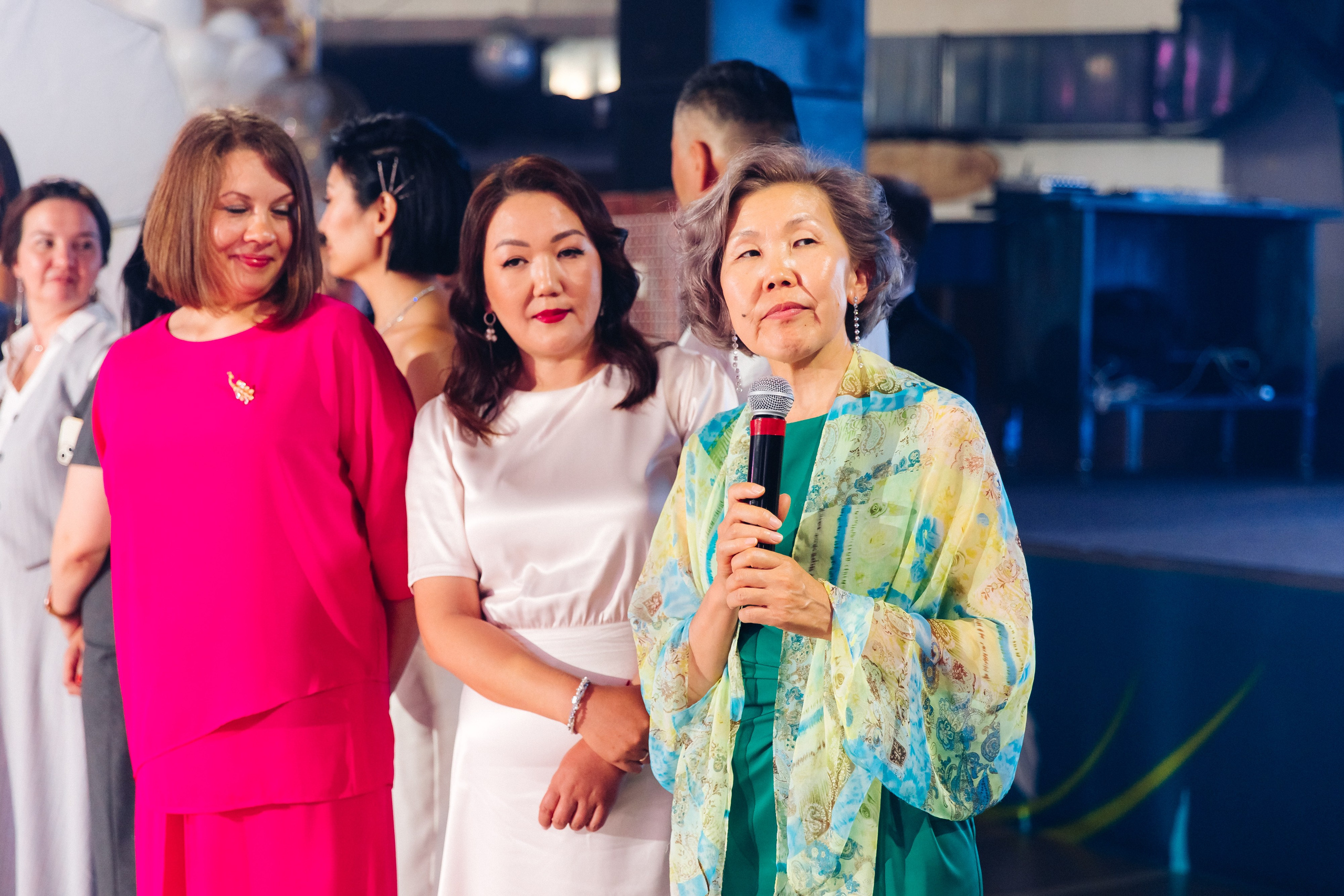 Выпускной вечер. 49 школа. Баран на корове. Свадебный и семейный фотограф в Улан-Удэ