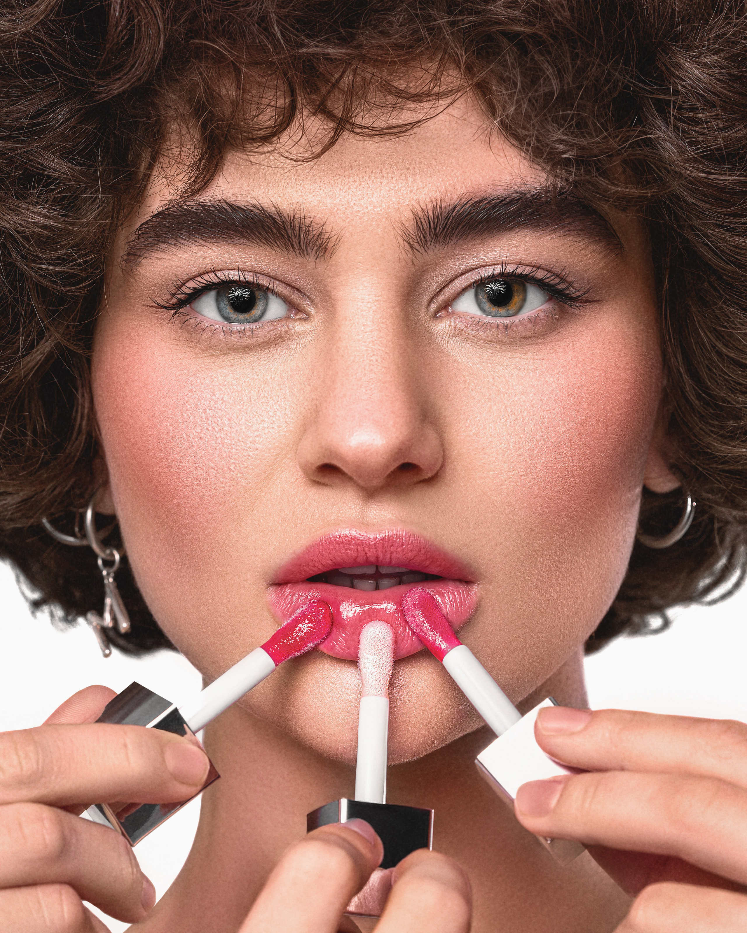 Ph: @vlyubiimova                                                                                             Retoucher: @retouch.komissarova     