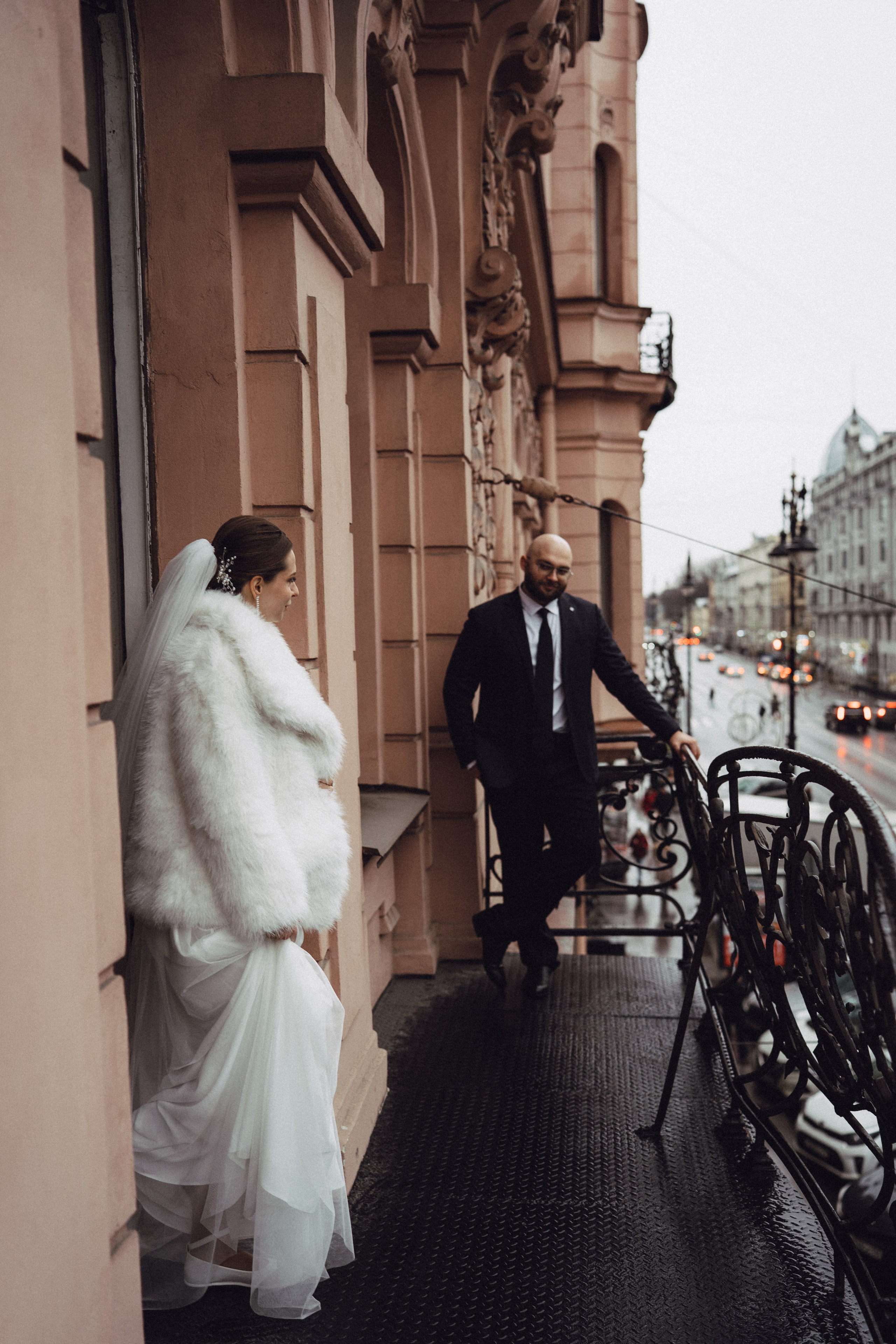 СВАДЕБНАЯ СЬЕМКА ВО ВТОРОМ ДВОРЦЕ (ДЕКАБРЬ) ТАКЖЕ СЬЕМКА В СТУДИИ НА ЧЕРНЫШЕВСКОЙ. Профессиональный фотограф, Санкт-Петербург — Виктория Богомолова