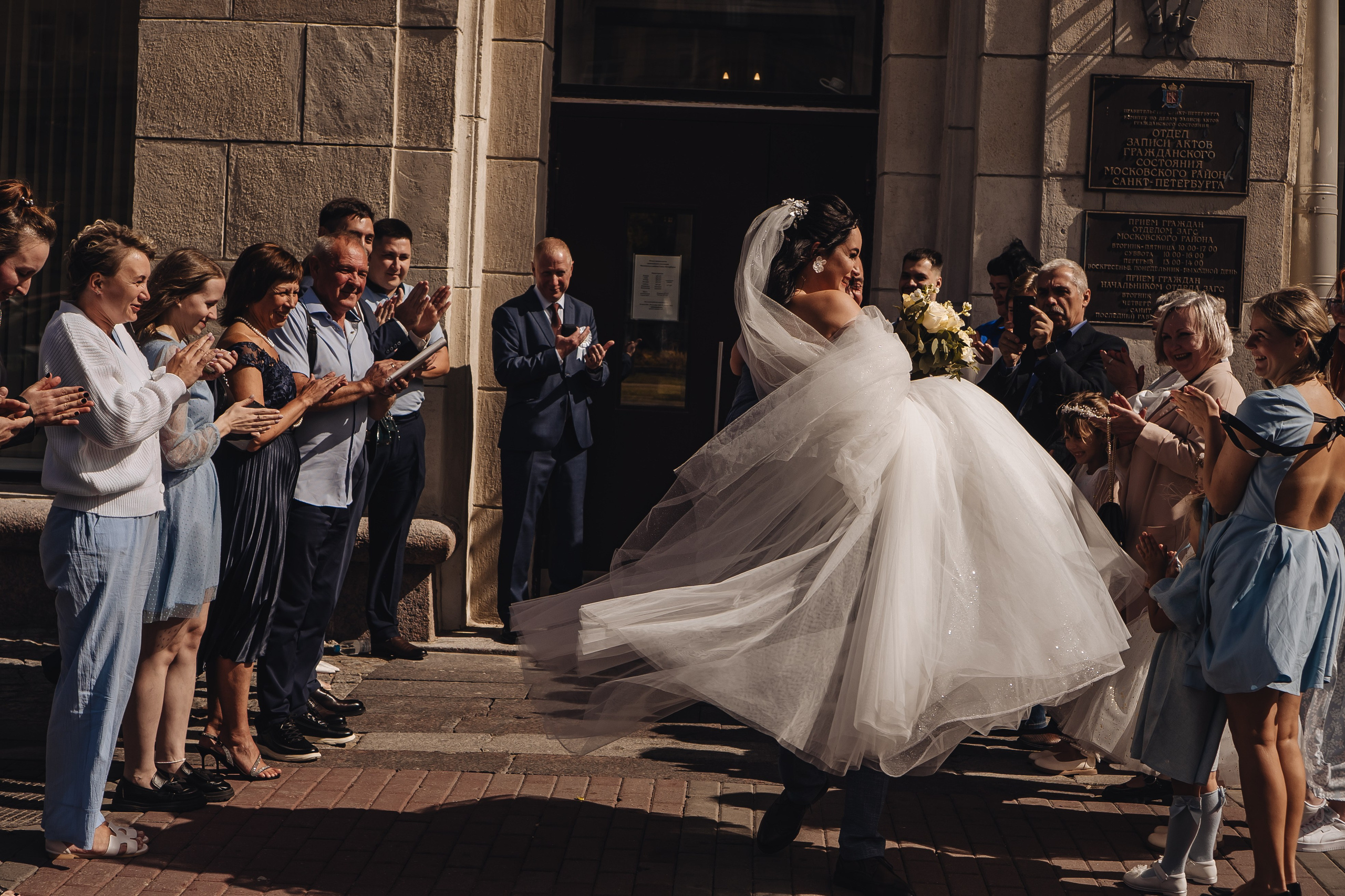 СВАДЕБНАЯ СЬЕМКА В ЗАГСЕ НА МОСКОВСКОМ ПРОСПЕКТЕ. Профессиональный фотограф, Санкт-Петербург — Виктория Богомолова