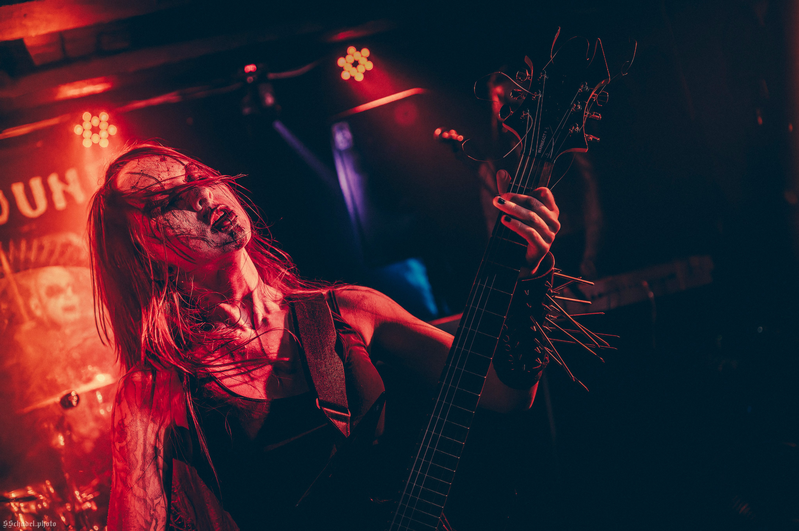 Frostlagte Måne 18.10.25. We will make everything metal!