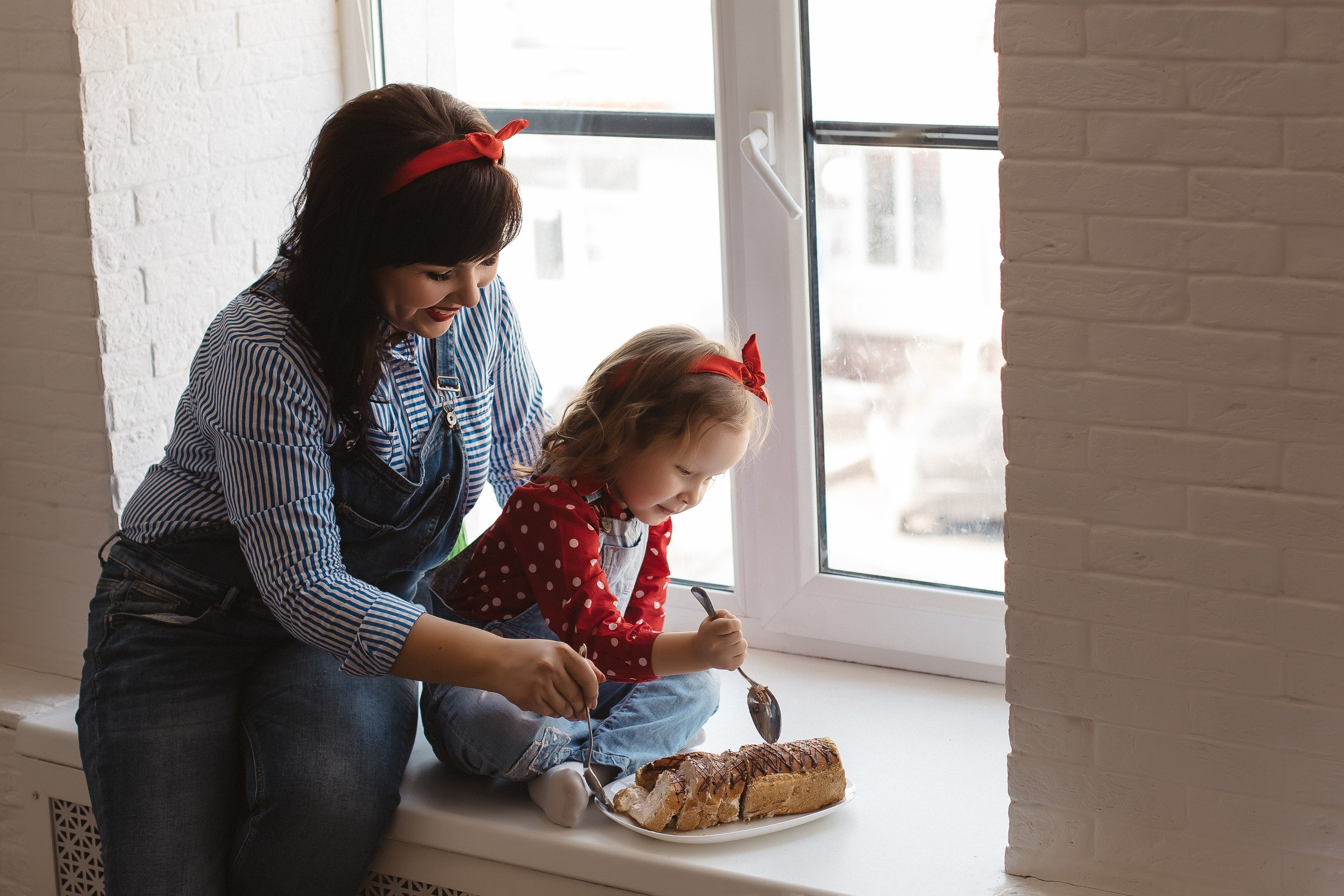 Семейная фотосессия на кухне. Фотограф в спб Александр Потапов