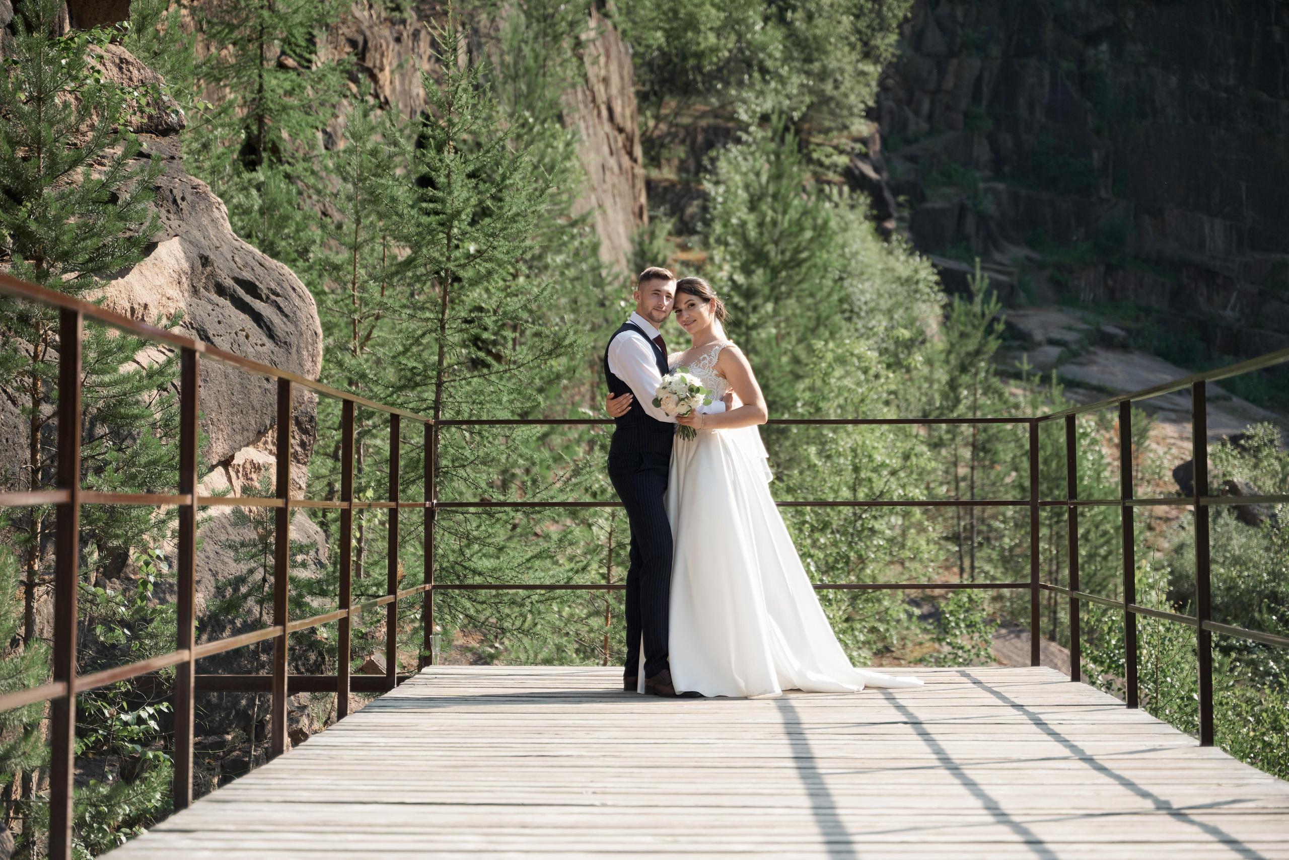 Гранитный карьер. Свадебный фотограф Александр Браво