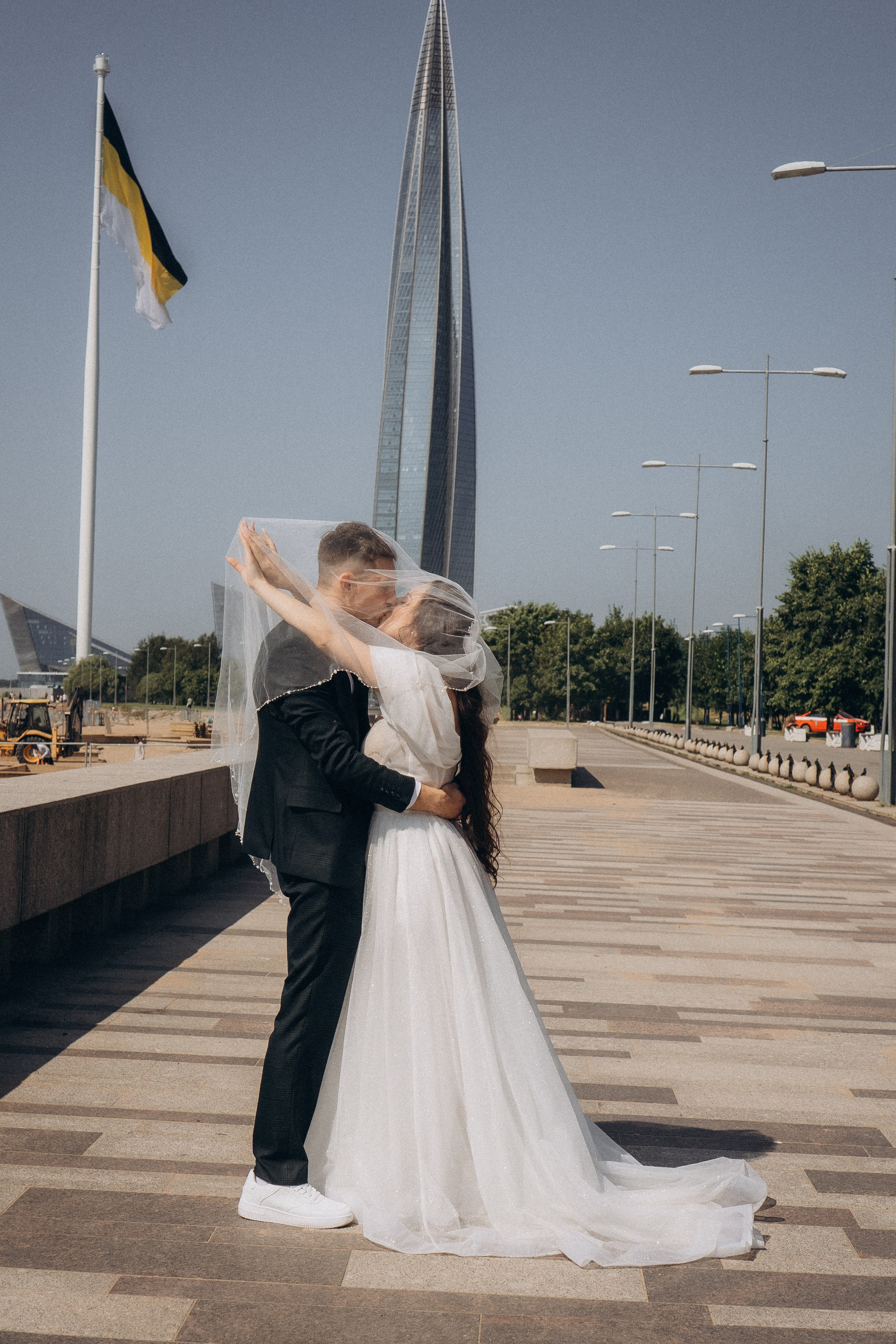 СВАДЕБНАЯ СЬЕМК В ПАРКЕ 300-ЛЕТИЯ. Профессиональный фотограф, Санкт-Петербург — Виктория Богомолова