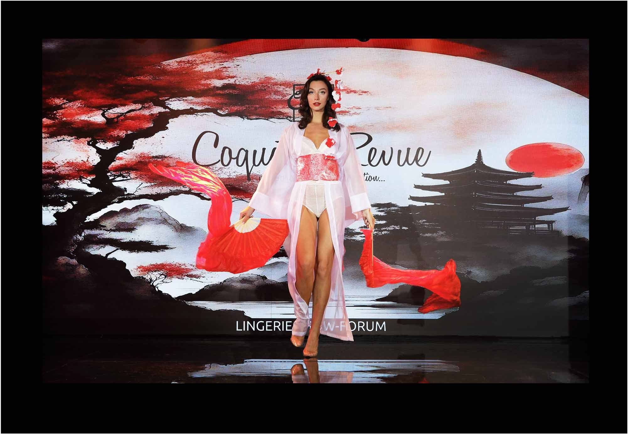 модный показ бренда "Coquette Revue", @coquetterevue_official