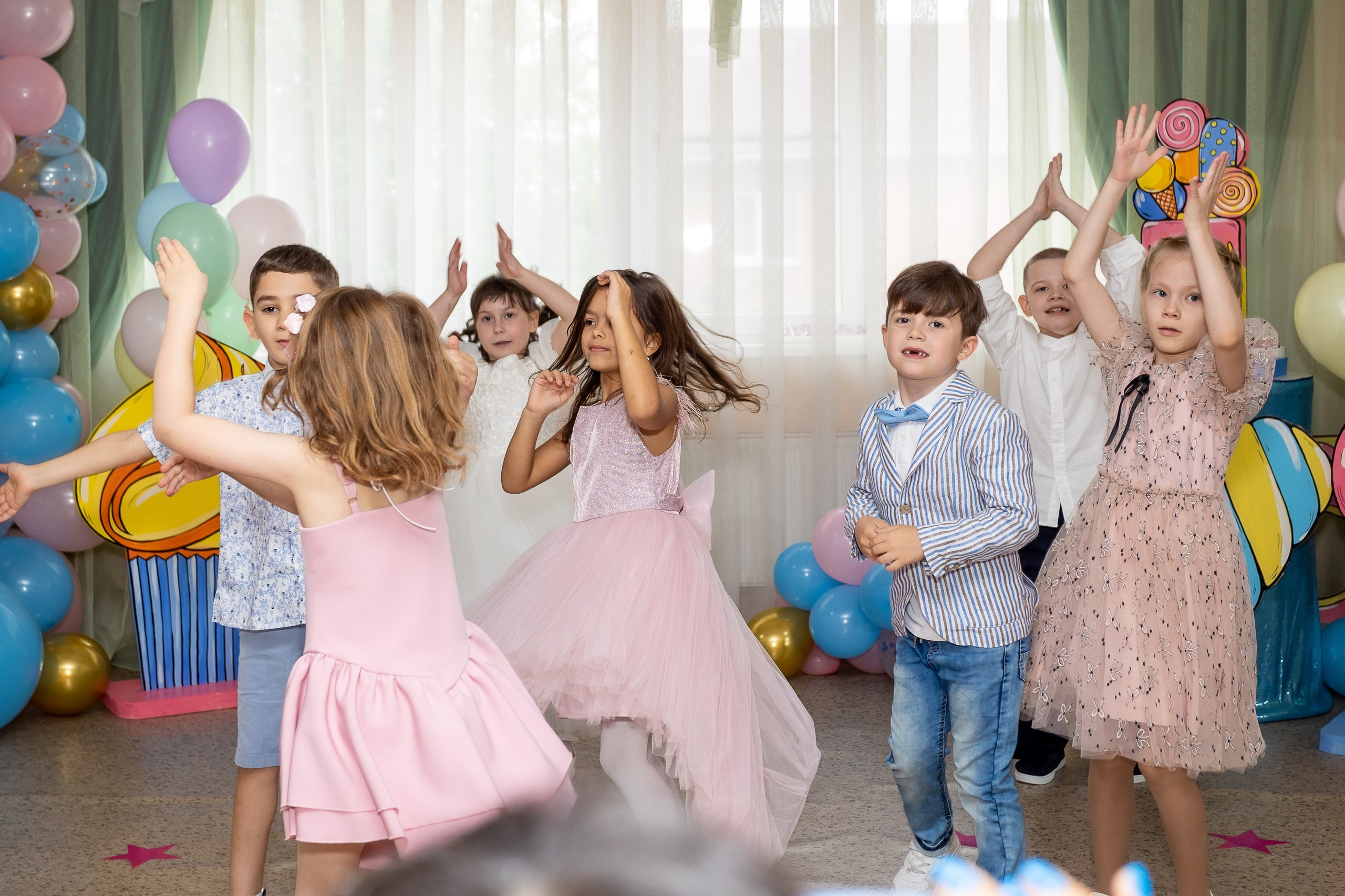 Выпускной Детский сад, 2 часа, 8000. Выпускные альбомы Майкоп, Краснодар Елена Золотарева