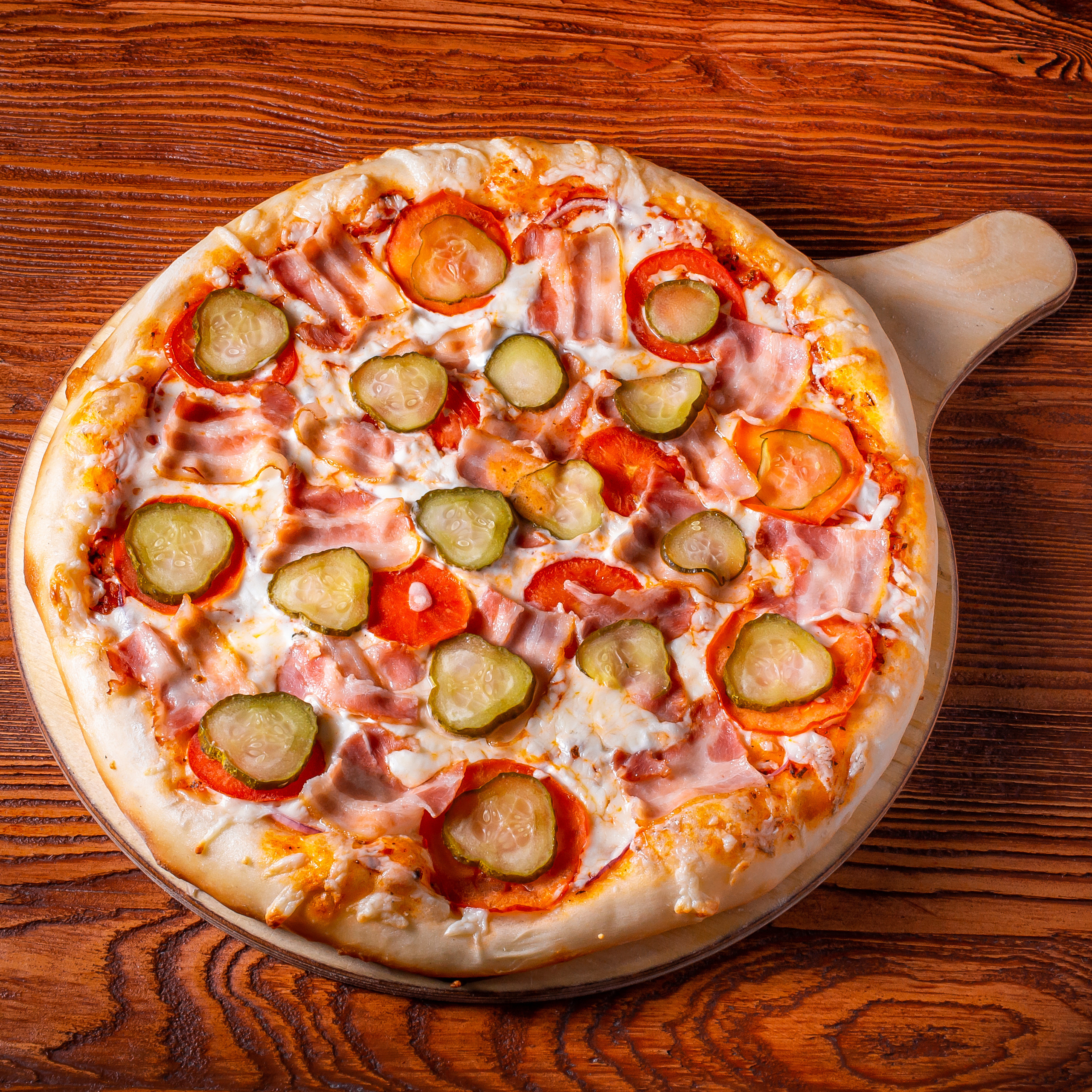 Сельский клуб. Фотографиня Мария Дикова