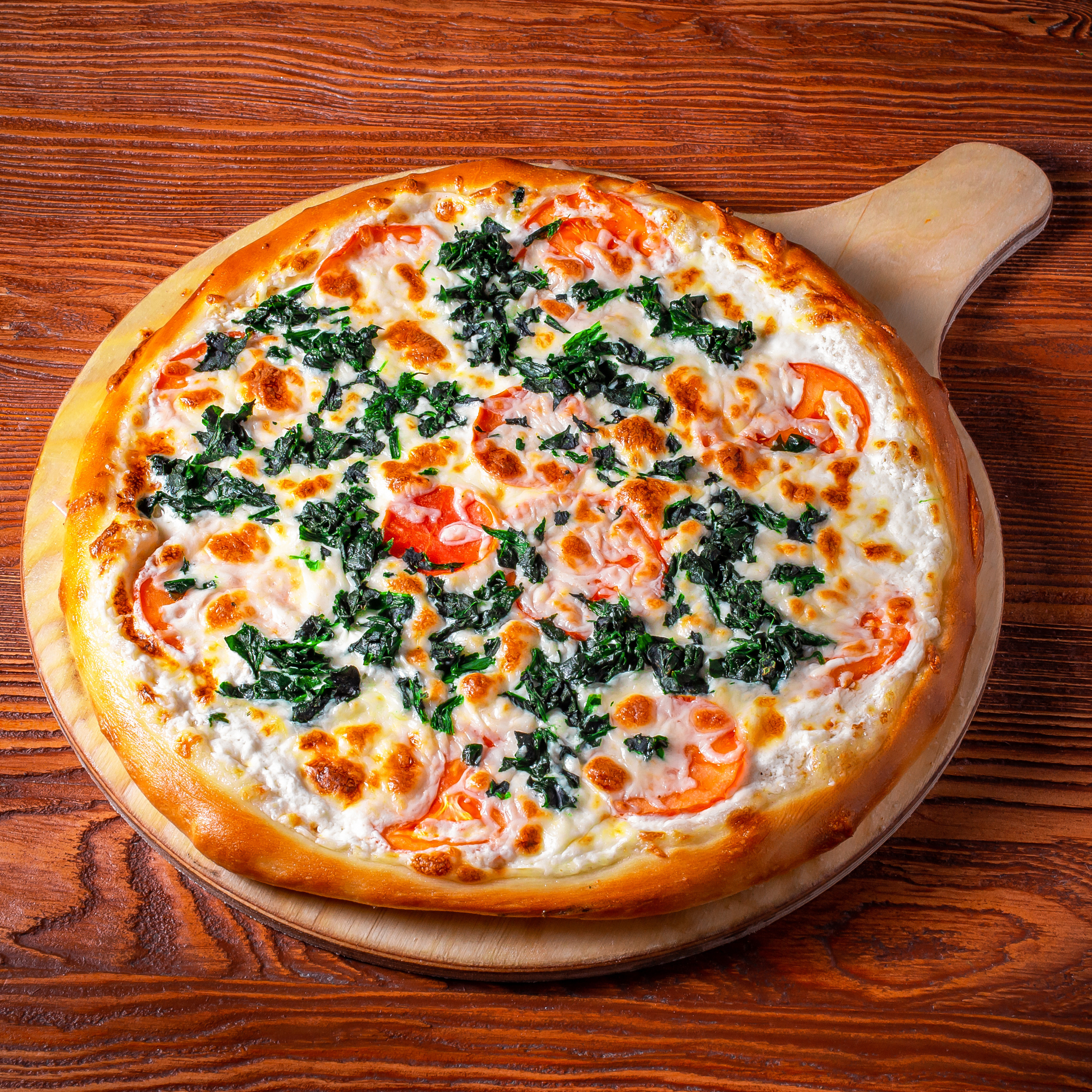 Сельский клуб. Фотографиня Мария Дикова