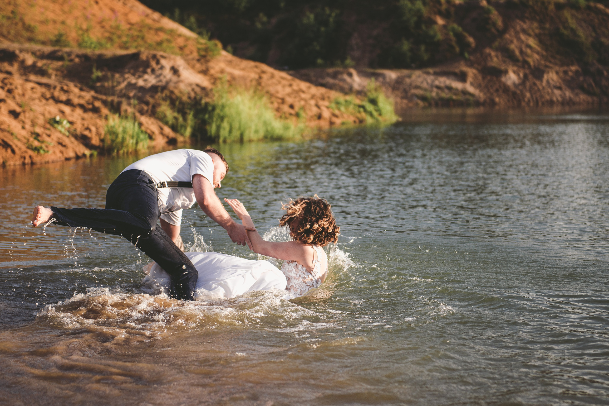 Выездная регистрация на песчаном карьере. Свадебный и семейный фотограф София Невская