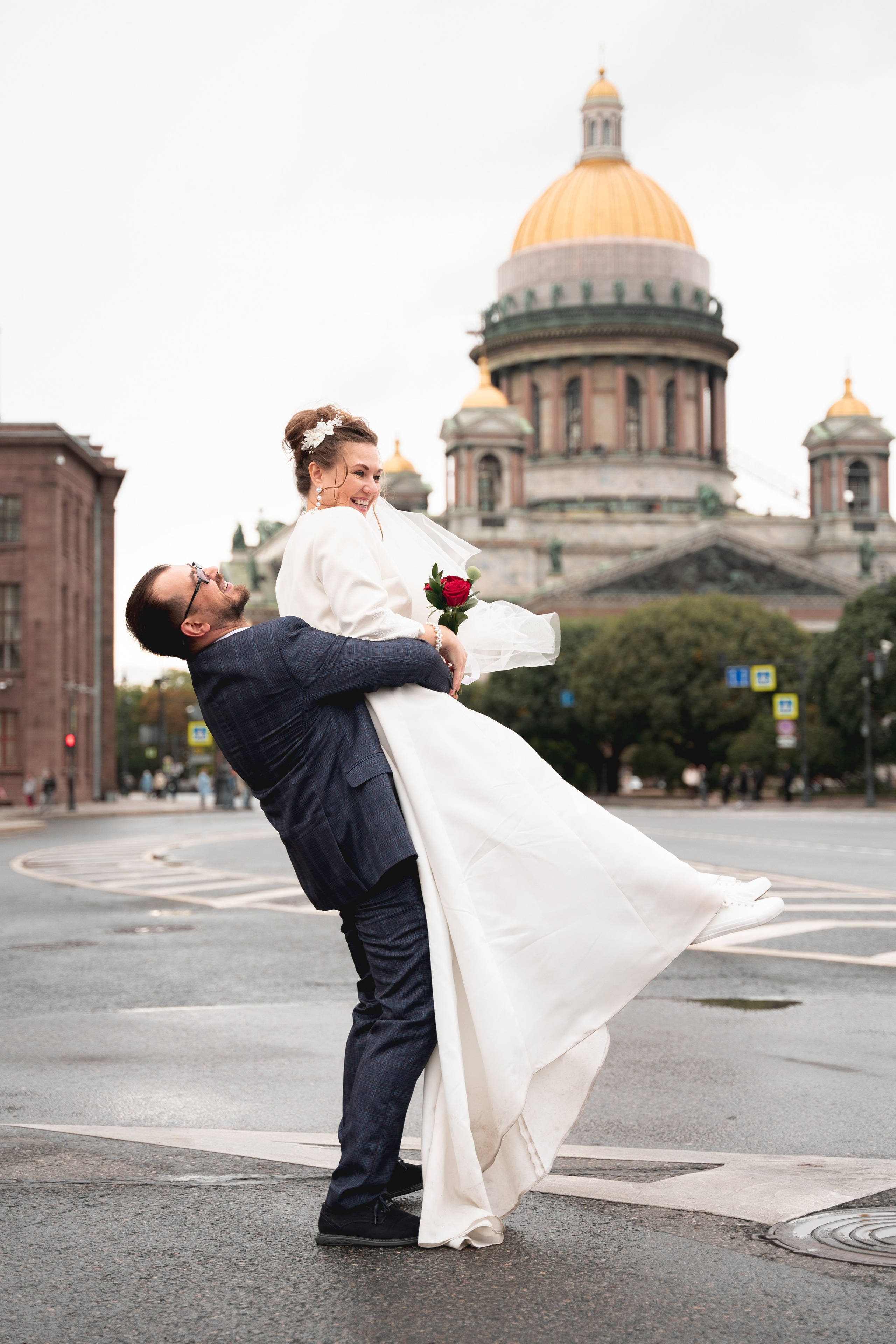 Штатный фотограф. Детская, семейная фотостудия в Санкт-Петербурге