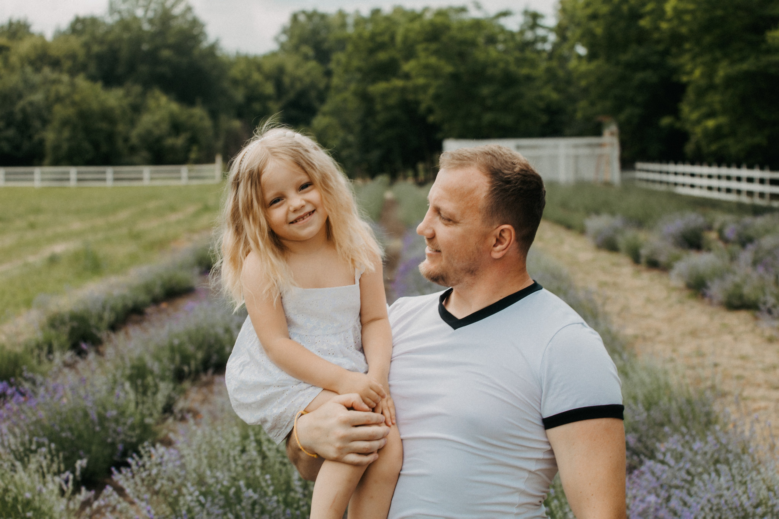 Семейная фотосессия в лаванде. Свадебный и семейный фотограф в Краснодарском крае Мария Данилкина