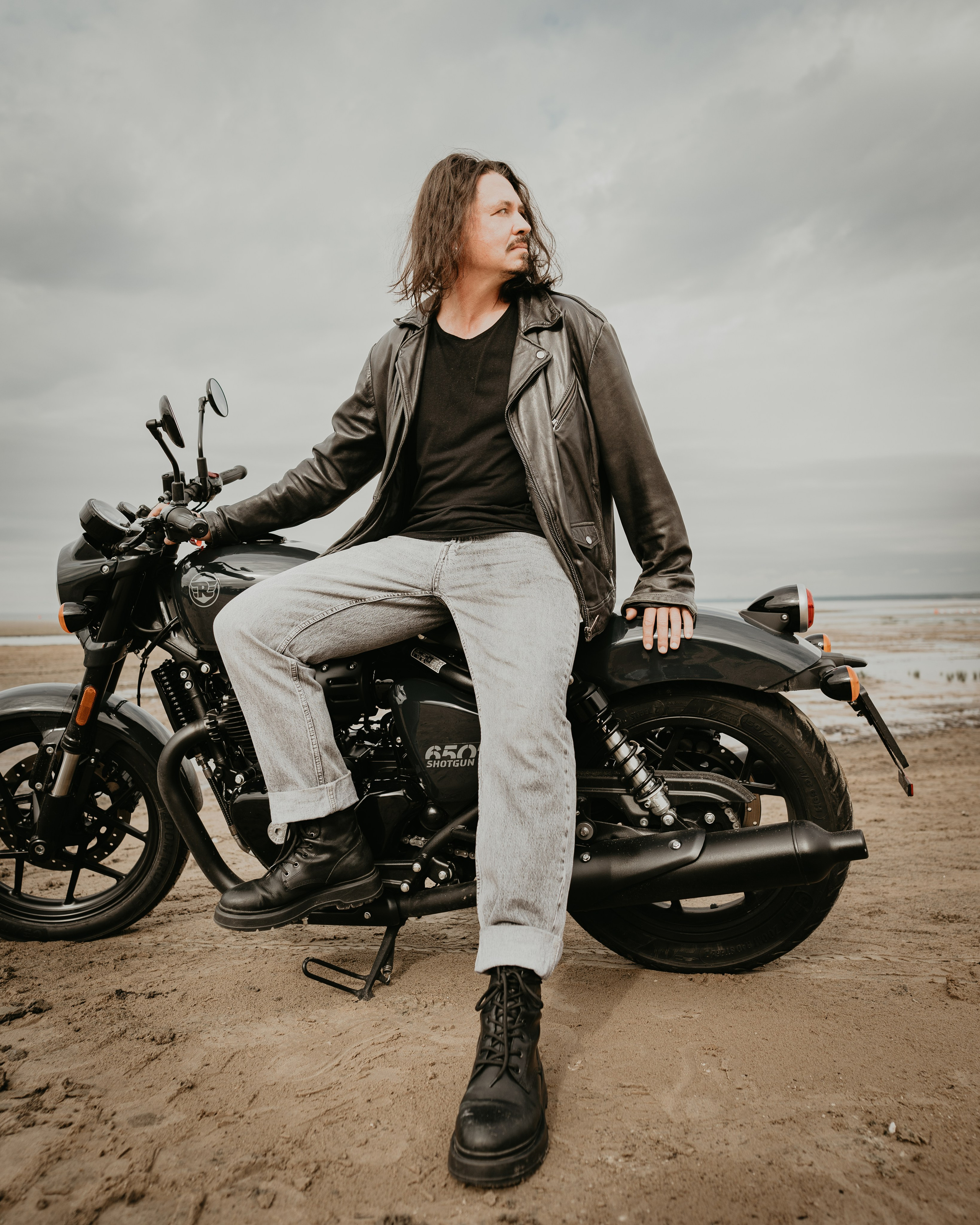 Портретная фотосессия с байкером. Портретный фотограф Санкт-Петербург Арнольд