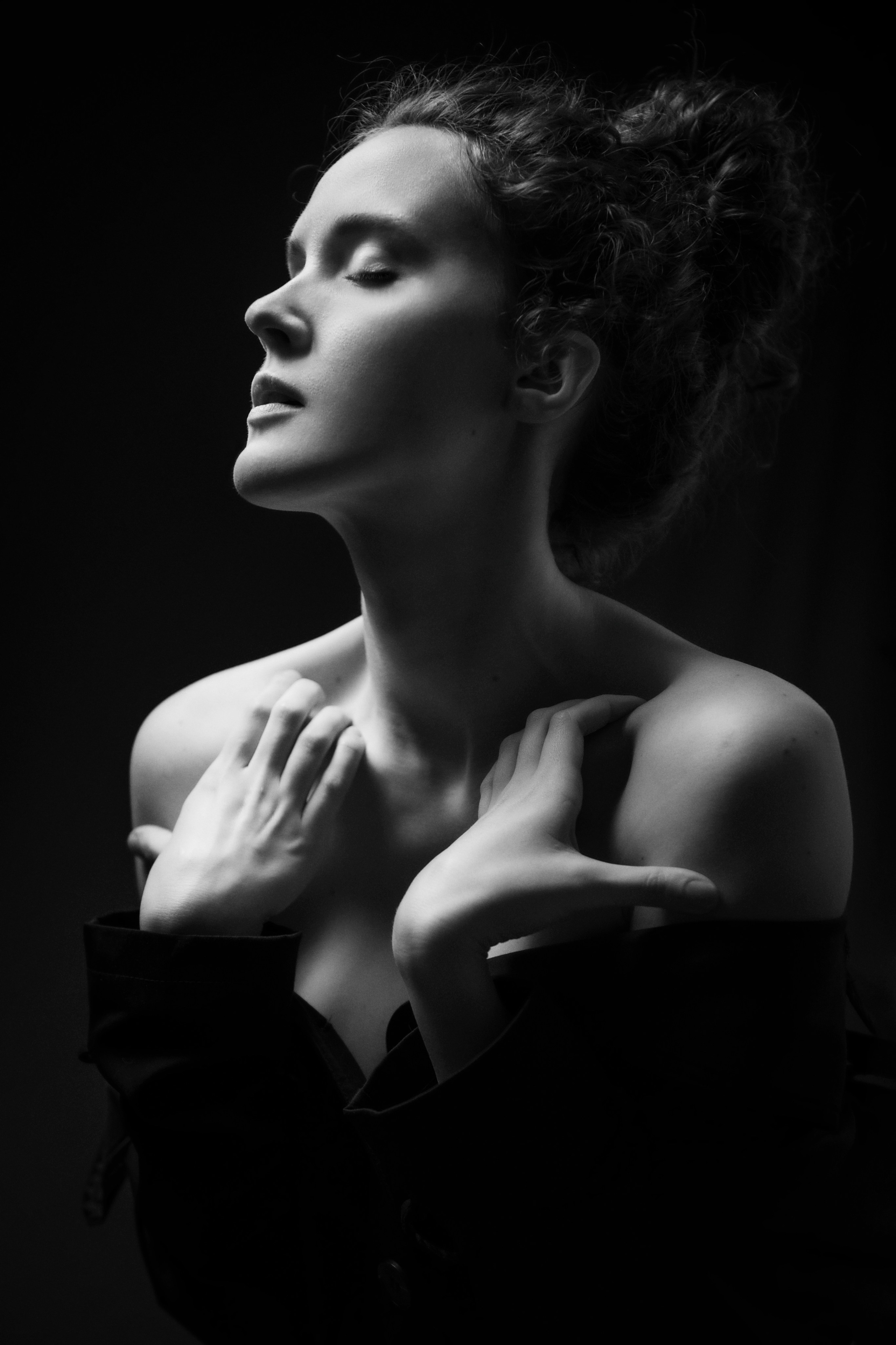 Женский портрет. Главная