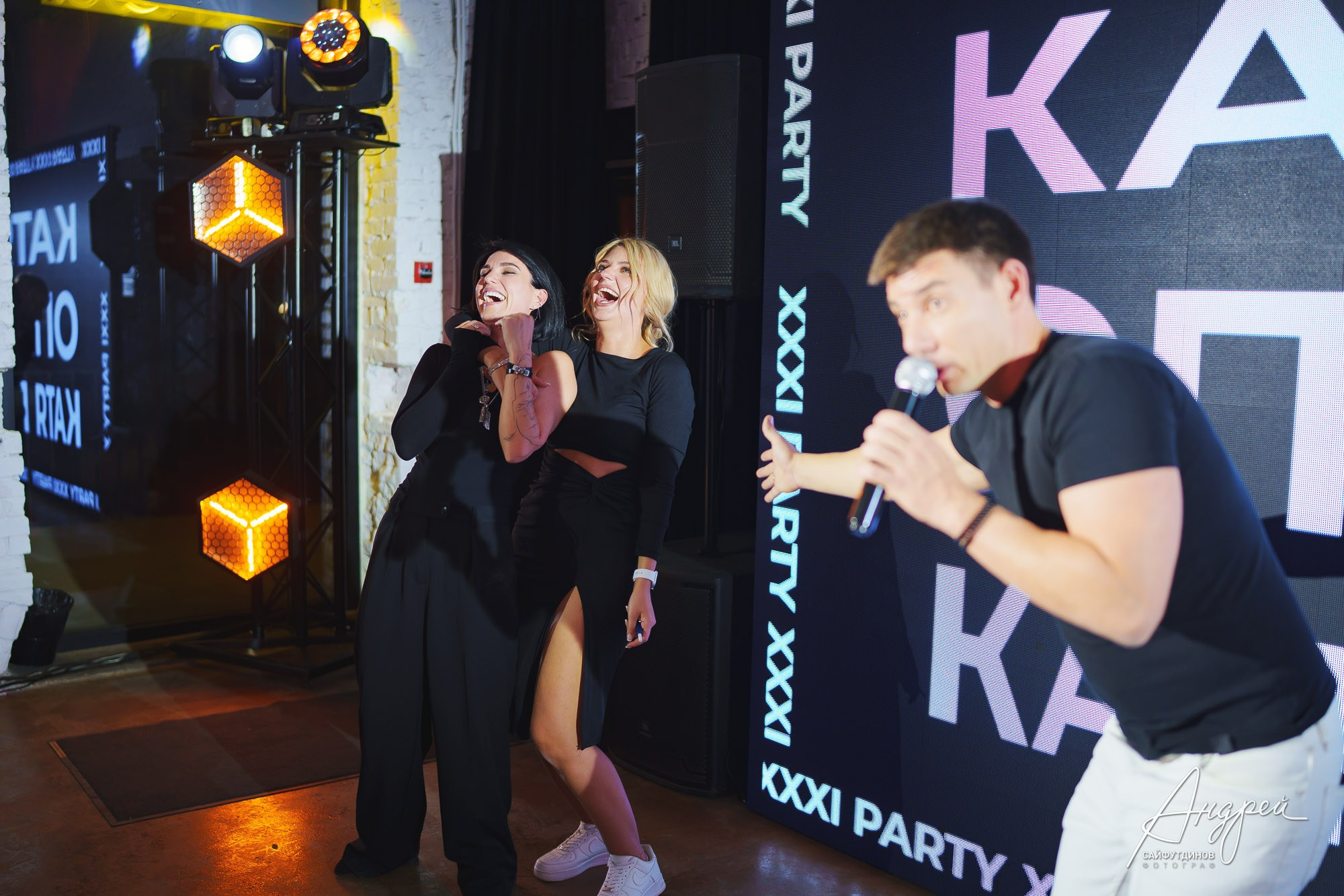 Репортажная фотография дня рождения. Свадебный и семейный фотограф в Ростове-на-Дону. Андрей Сайфутдинов