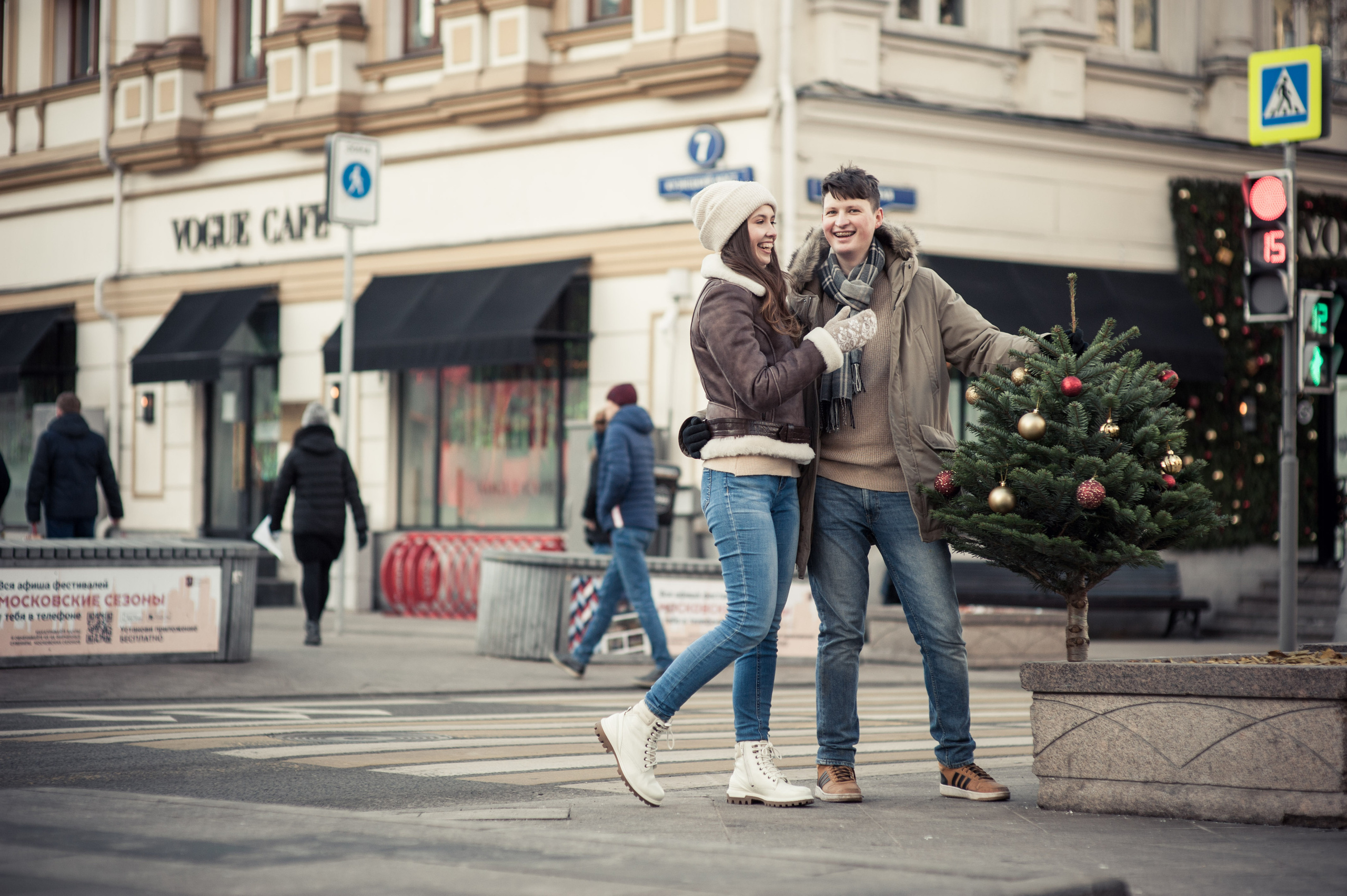 Роман и Валерия, Новый год на улицах. Бренд-фотограф для экспертов и блогеров в Москве Влада Горбовская