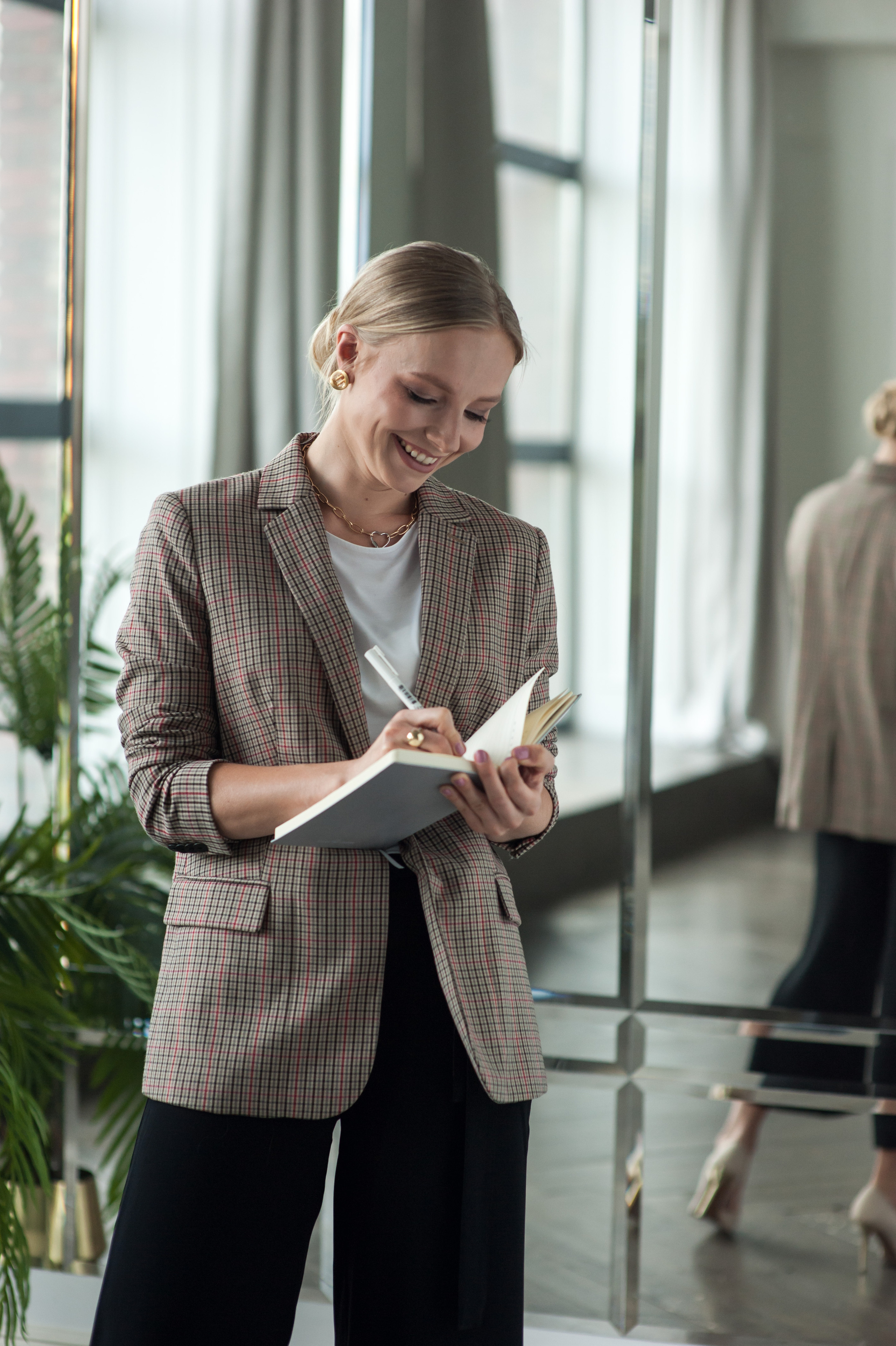 Валерия, коуч, психолог. Бренд-фотограф для экспертов и блогеров в Москве Влада Горбовская