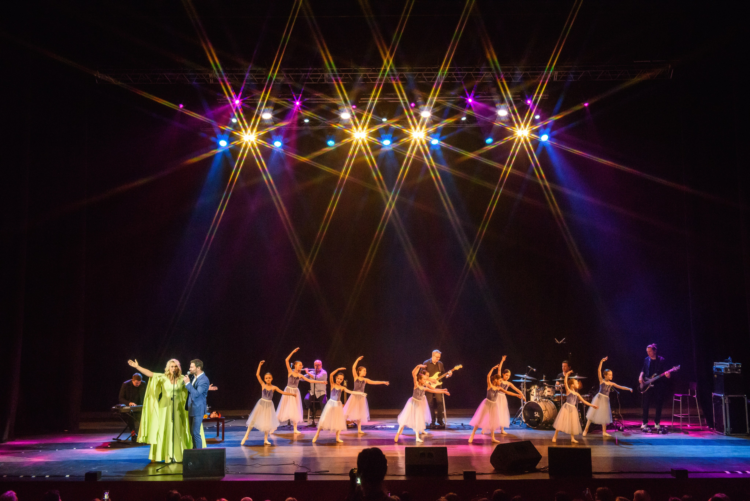 Антон и Виктория Макарские — «Имена на все времена», КЗ Измайлово. Бренд-фотограф для экспертов и блогеров в Москве Влада Горбовская