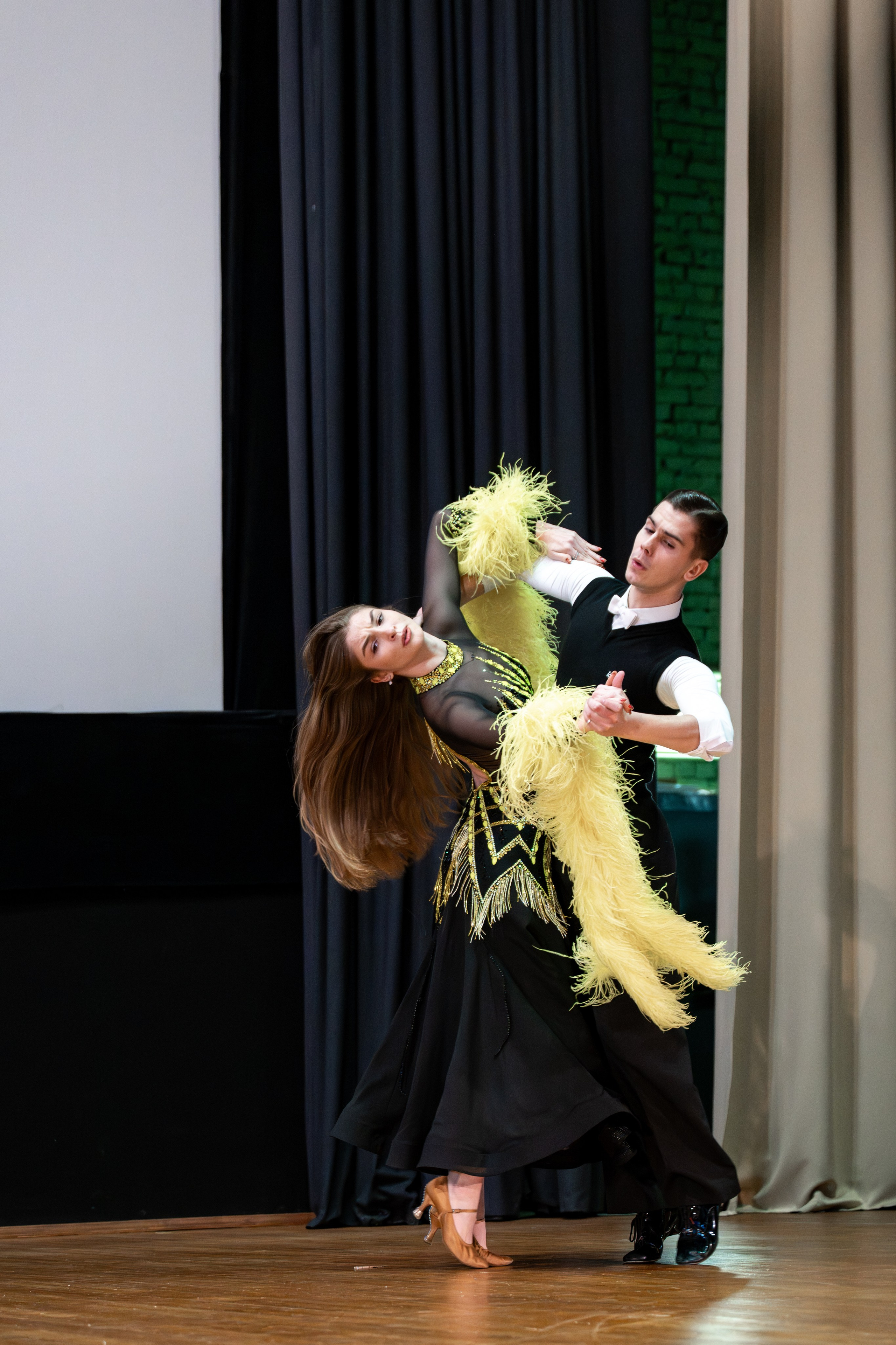 Турнир 30 ноября 2025. КонТакт — спортивные бальные танцы в Москве