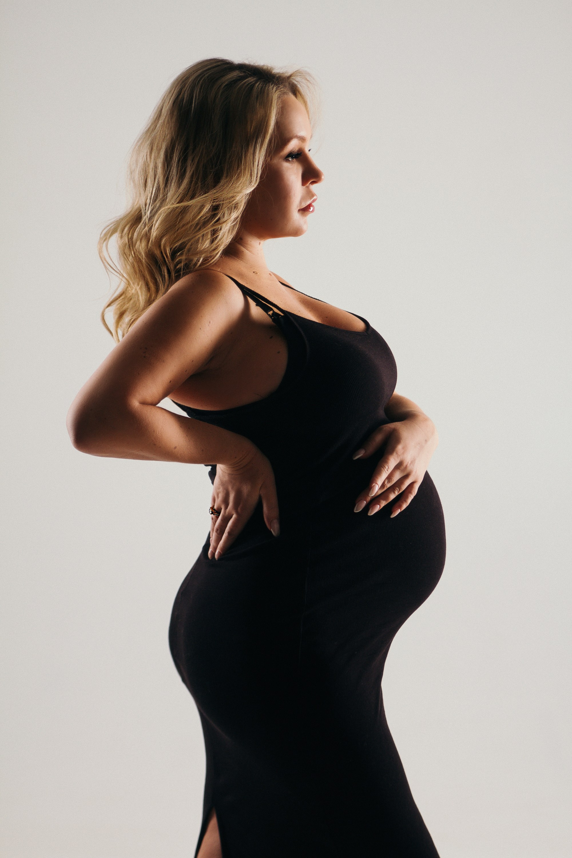 Pregnancy. KASSANDRA.MEDIA