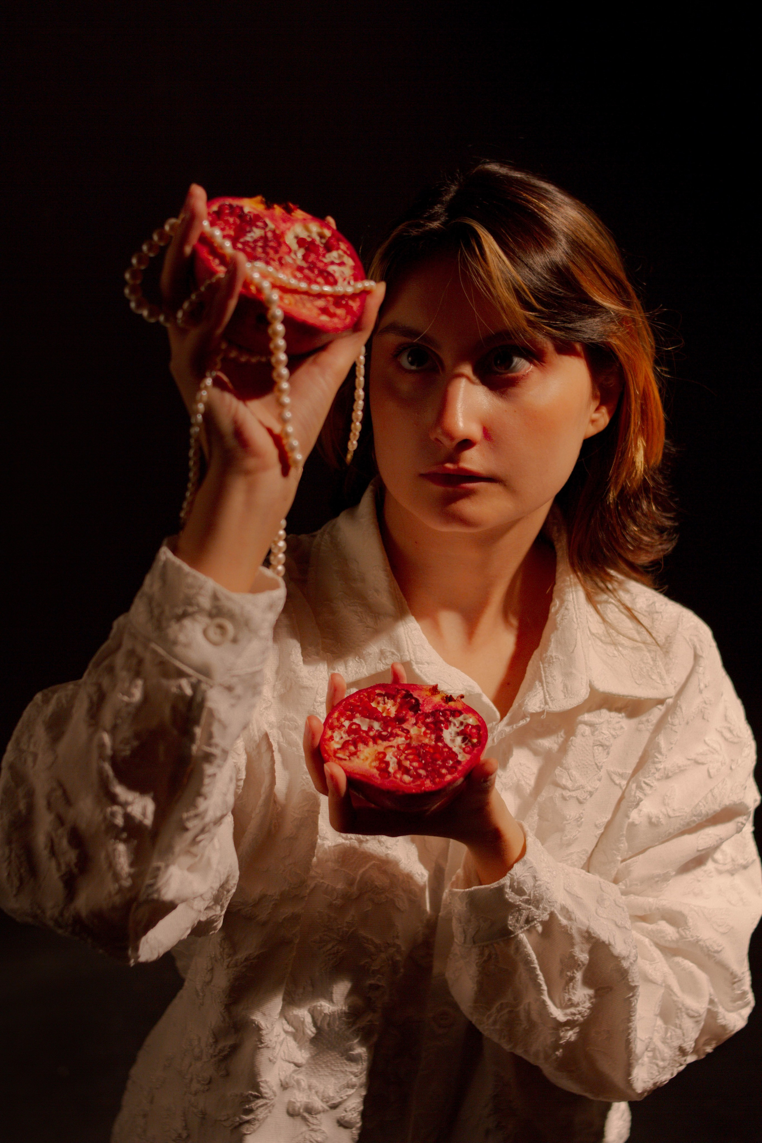 Гранат и жемчуг. Создадим шедевр? Виталина и её фотоискусство