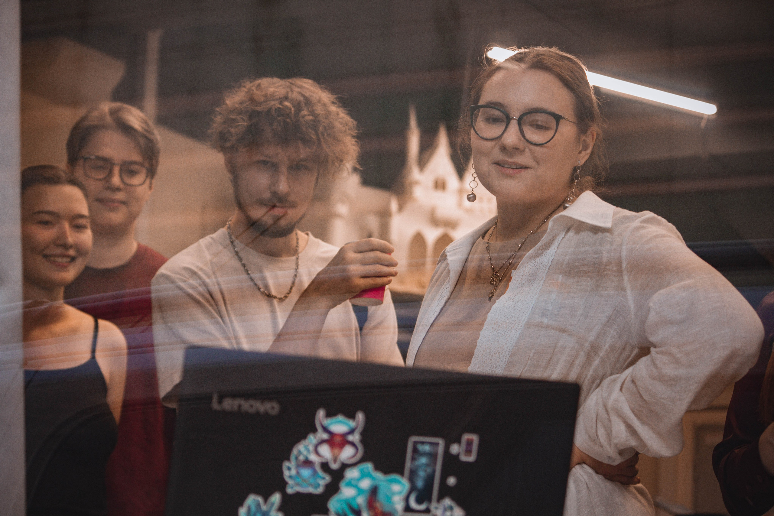 ЖЕНСКИЙ ГЕЙМДЖЕМ — Творческий сбор разработчиц. Создадим шедевр? Виталина и её фотоискусство