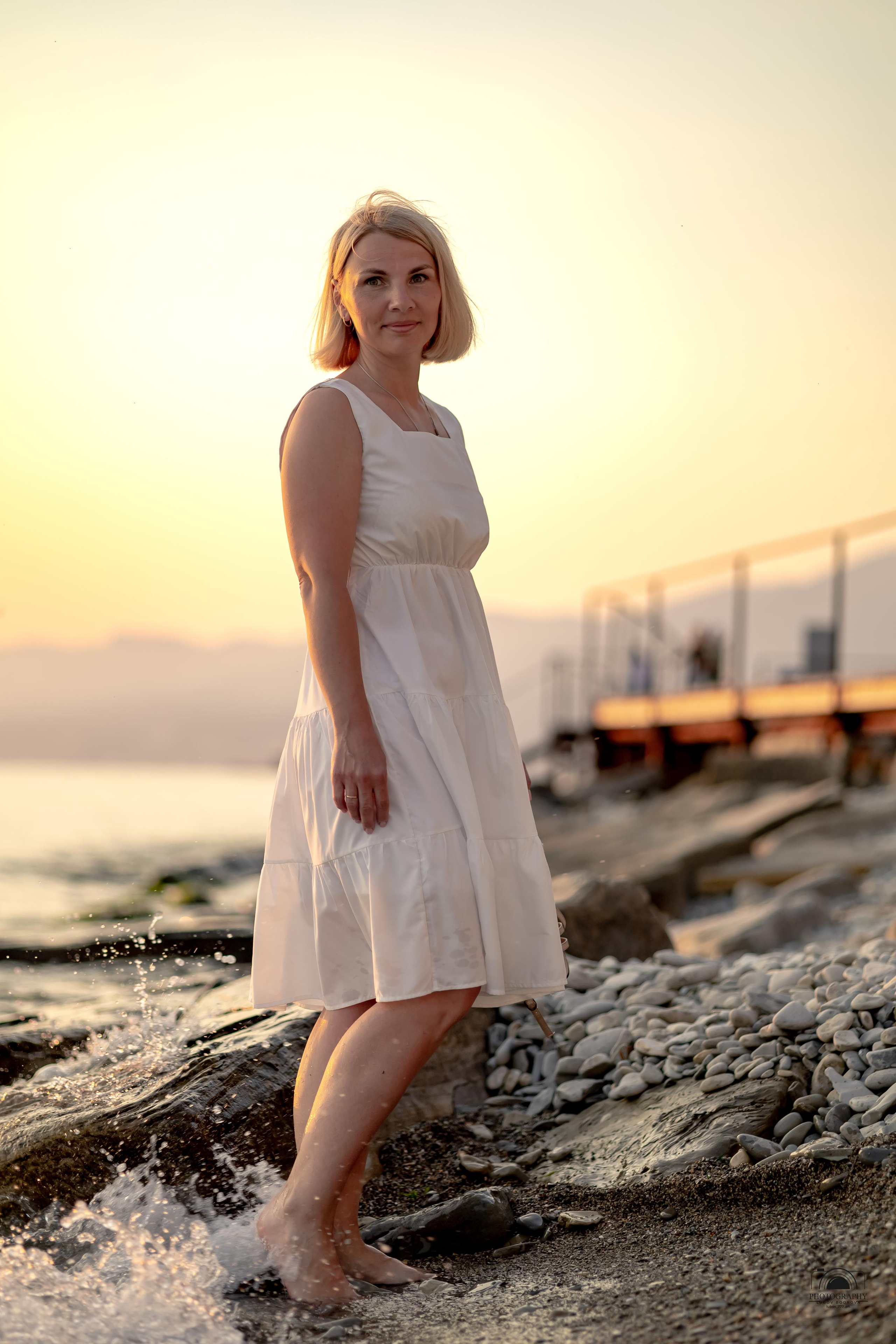 Прекрасный закат в кругу семьи. 17.06.2023. Семейный и портретный фотограф в Геленджике Любовь Бодрова