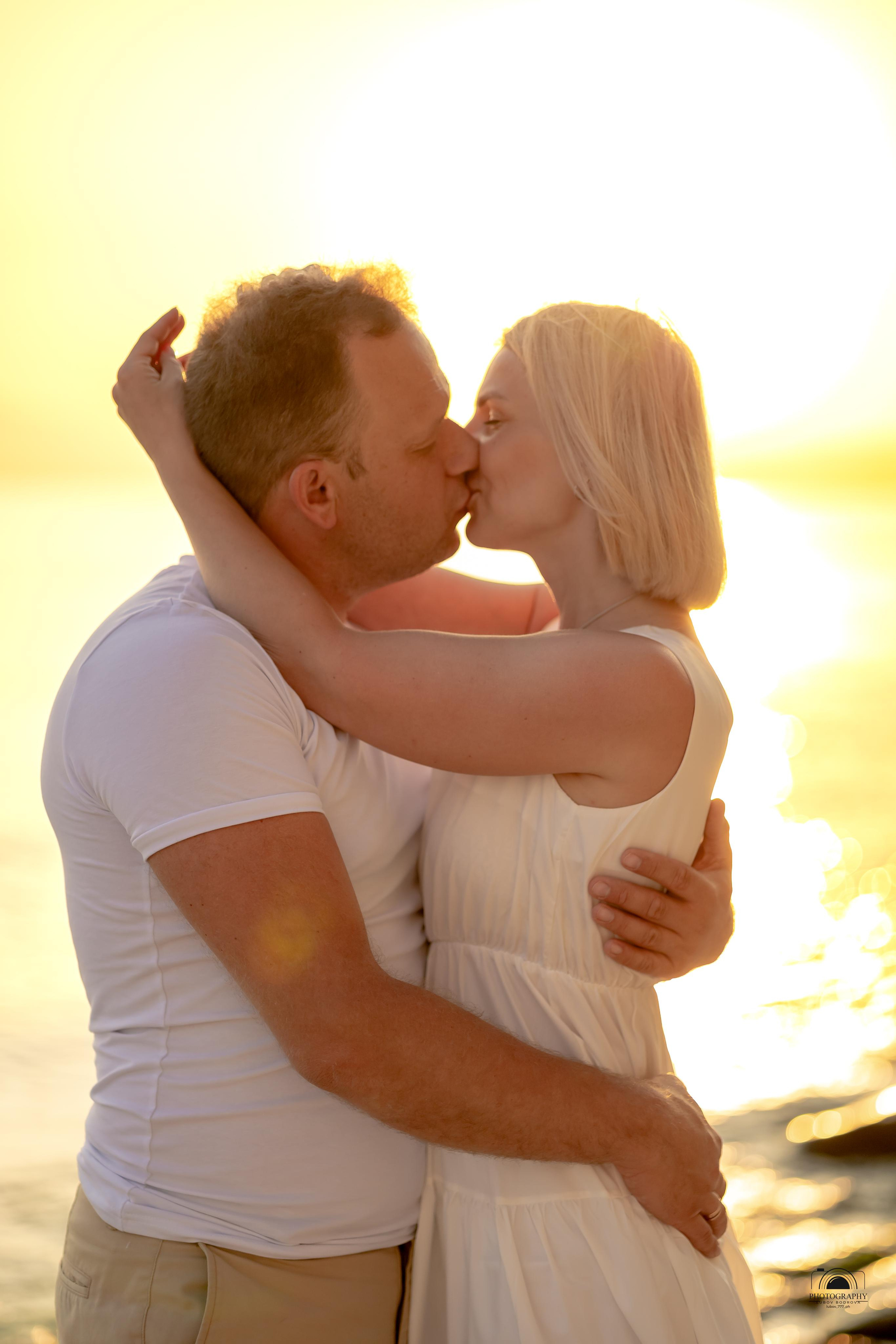 Прекрасный закат в кругу семьи. 17.06.2023. Семейный и портретный фотограф в Геленджике Любовь Бодрова