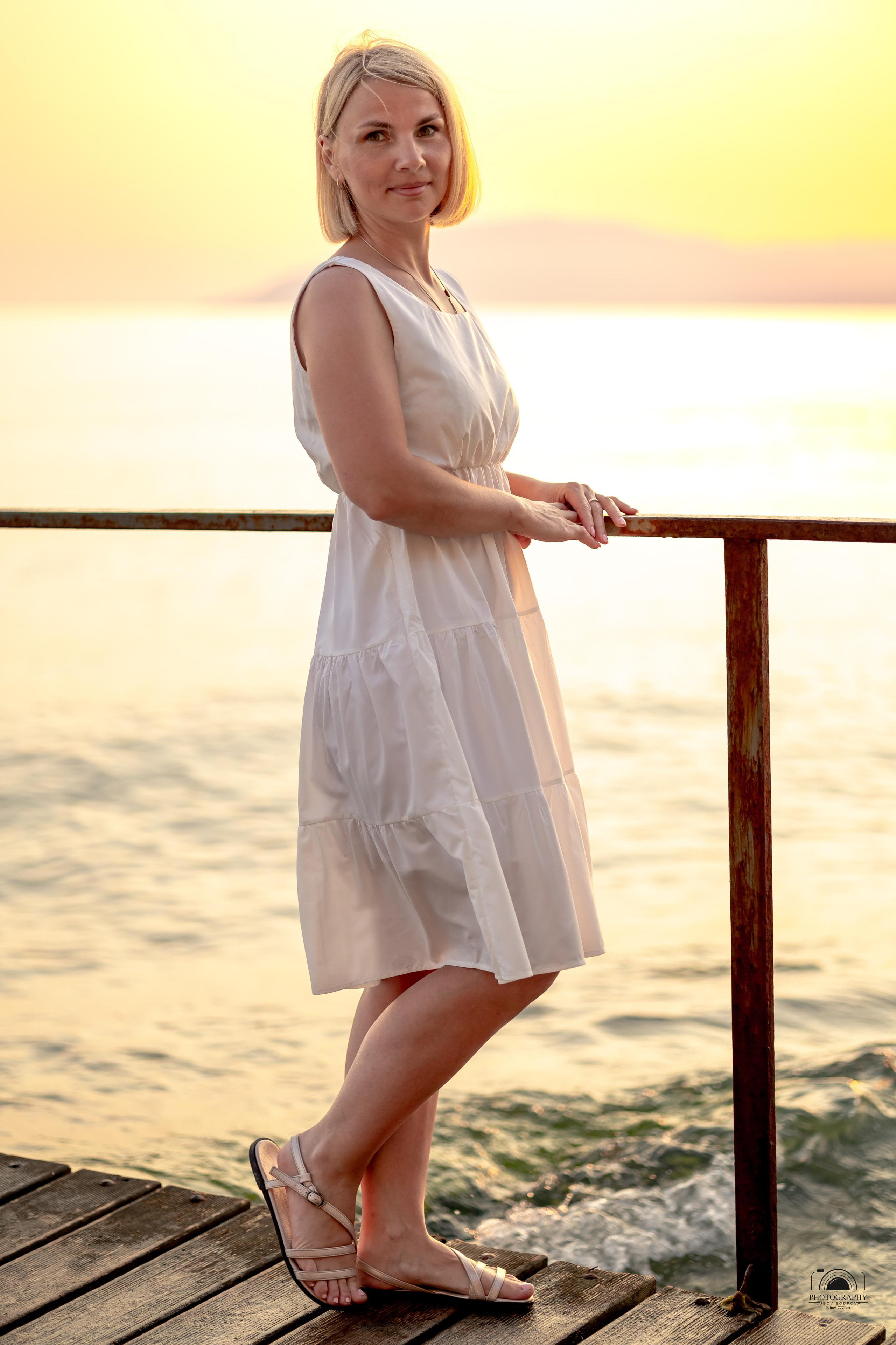 Прекрасный закат в кругу семьи. 17.06.2023. Семейный и портретный фотограф в Геленджике Любовь Бодрова