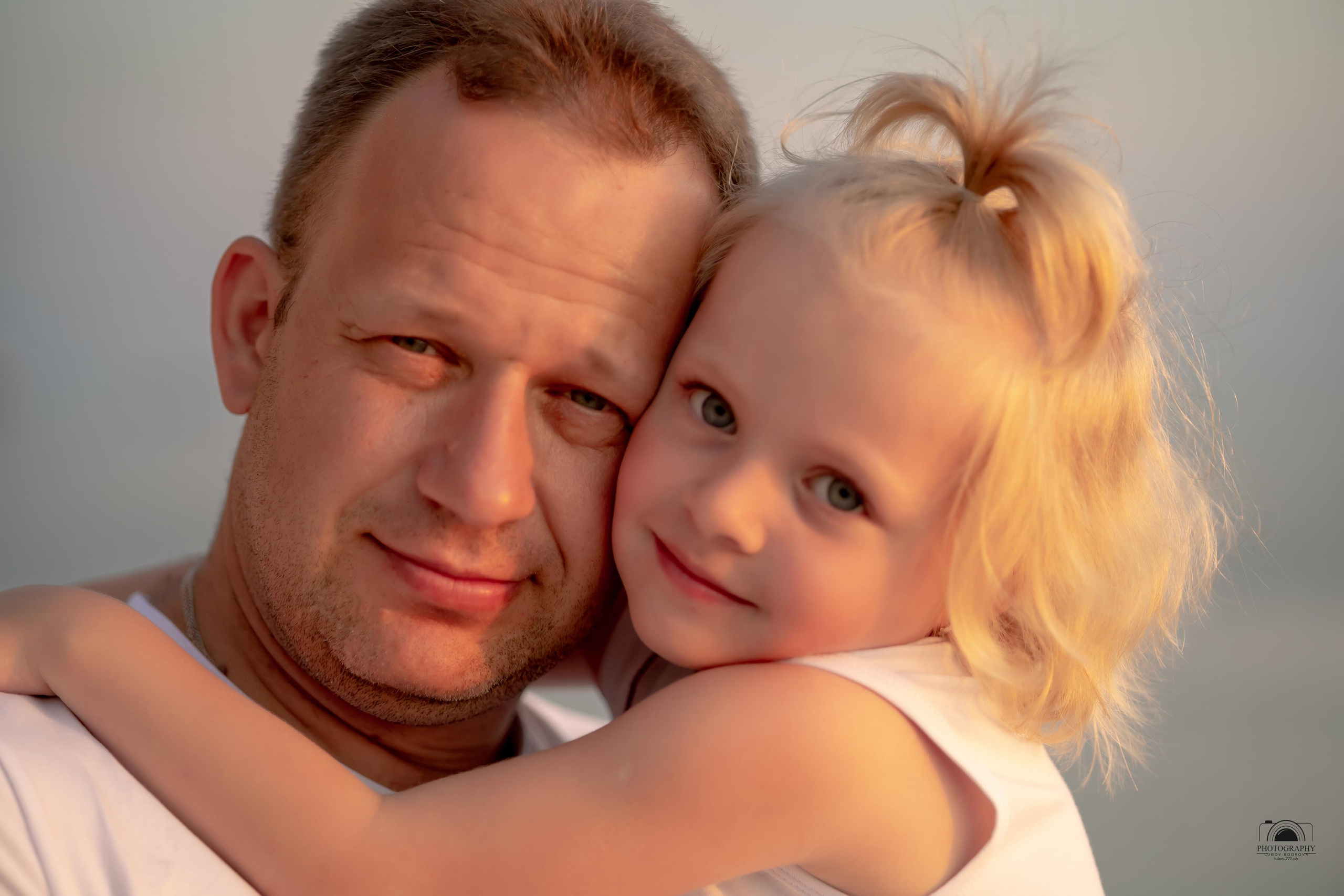 Прекрасный закат в кругу семьи. 17.06.2023. Семейный и портретный фотограф в Геленджике Любовь Бодрова