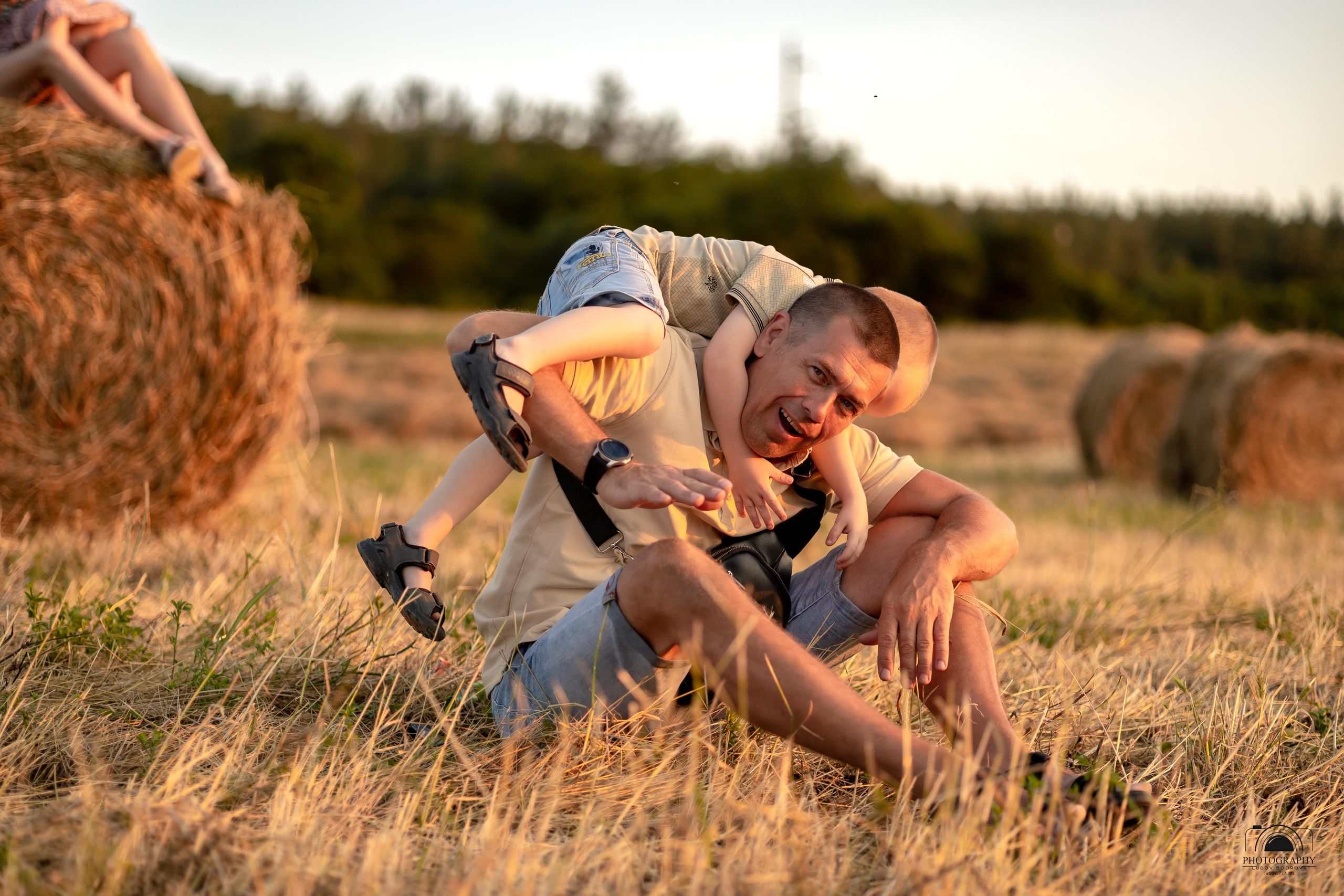 Олег, Аня, Настя и Кирилл. Семейный и портретный фотограф в Геленджике Любовь Бодрова