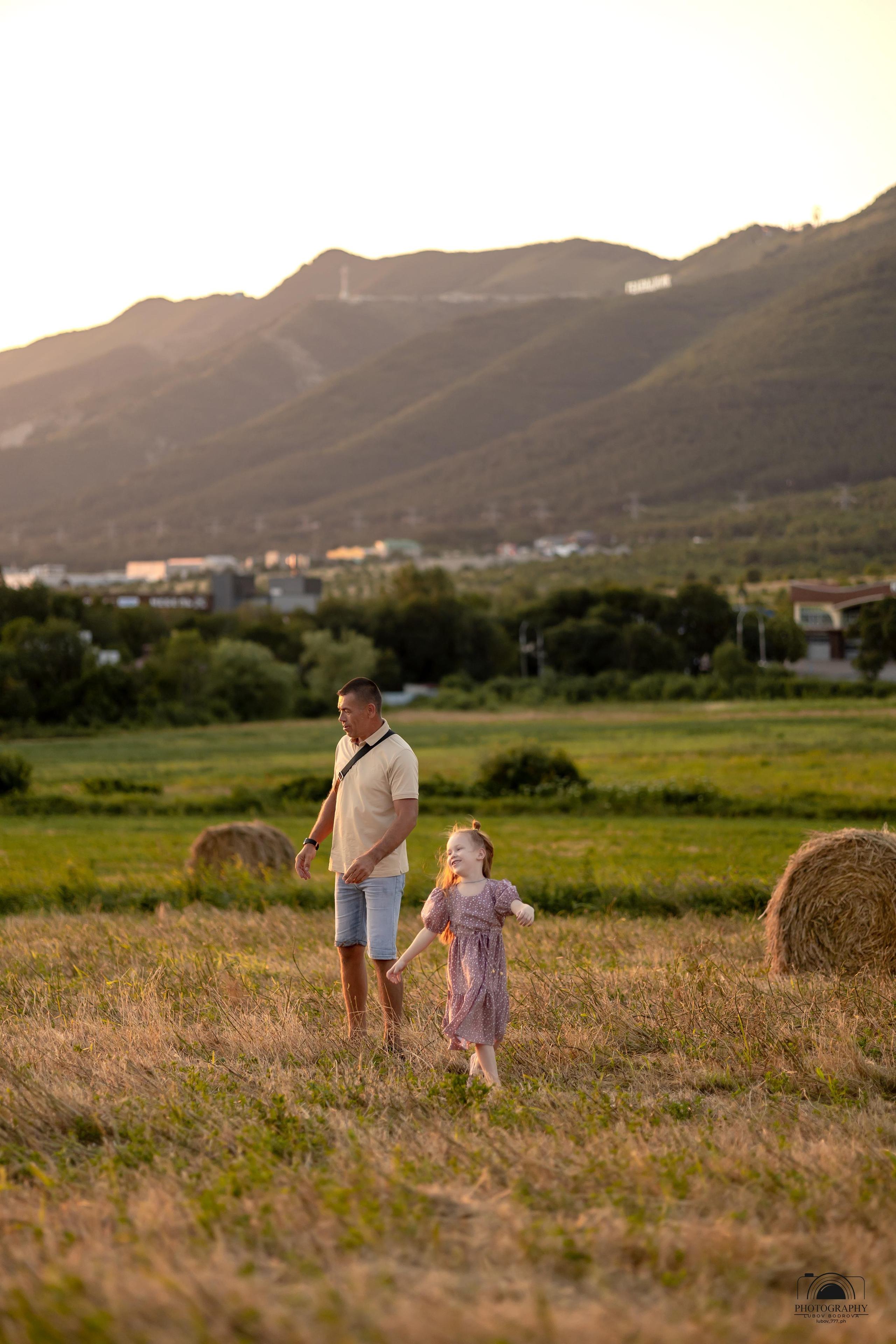 Олег, Аня, Настя и Кирилл. Семейный и портретный фотограф в Геленджике Любовь Бодрова