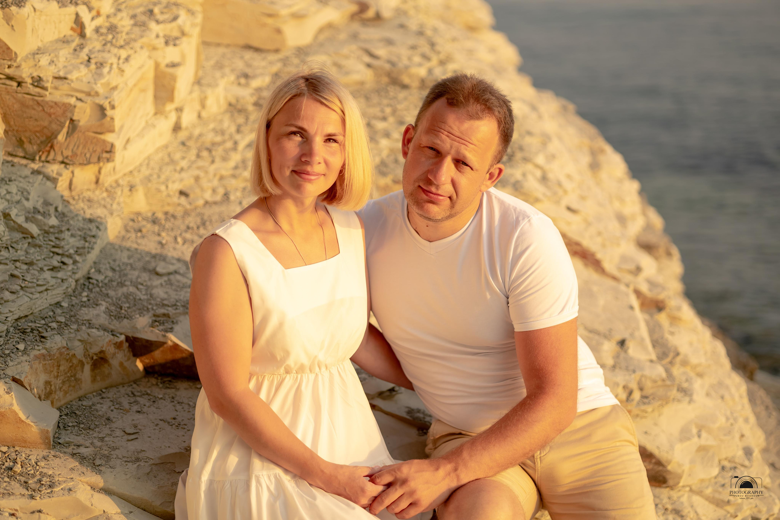 Прекрасный закат в кругу семьи. 17.06.2023. Семейный и портретный фотограф в Геленджике Любовь Бодрова