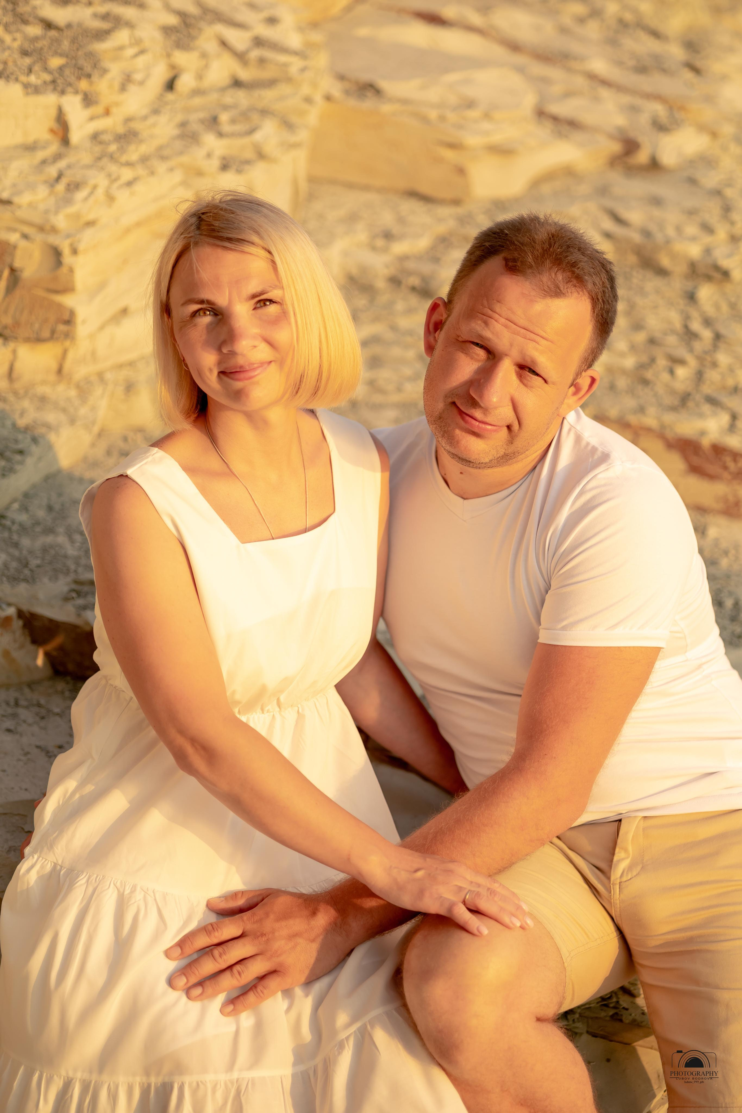 Прекрасный закат в кругу семьи. 17.06.2023. Семейный и портретный фотограф в Геленджике Любовь Бодрова