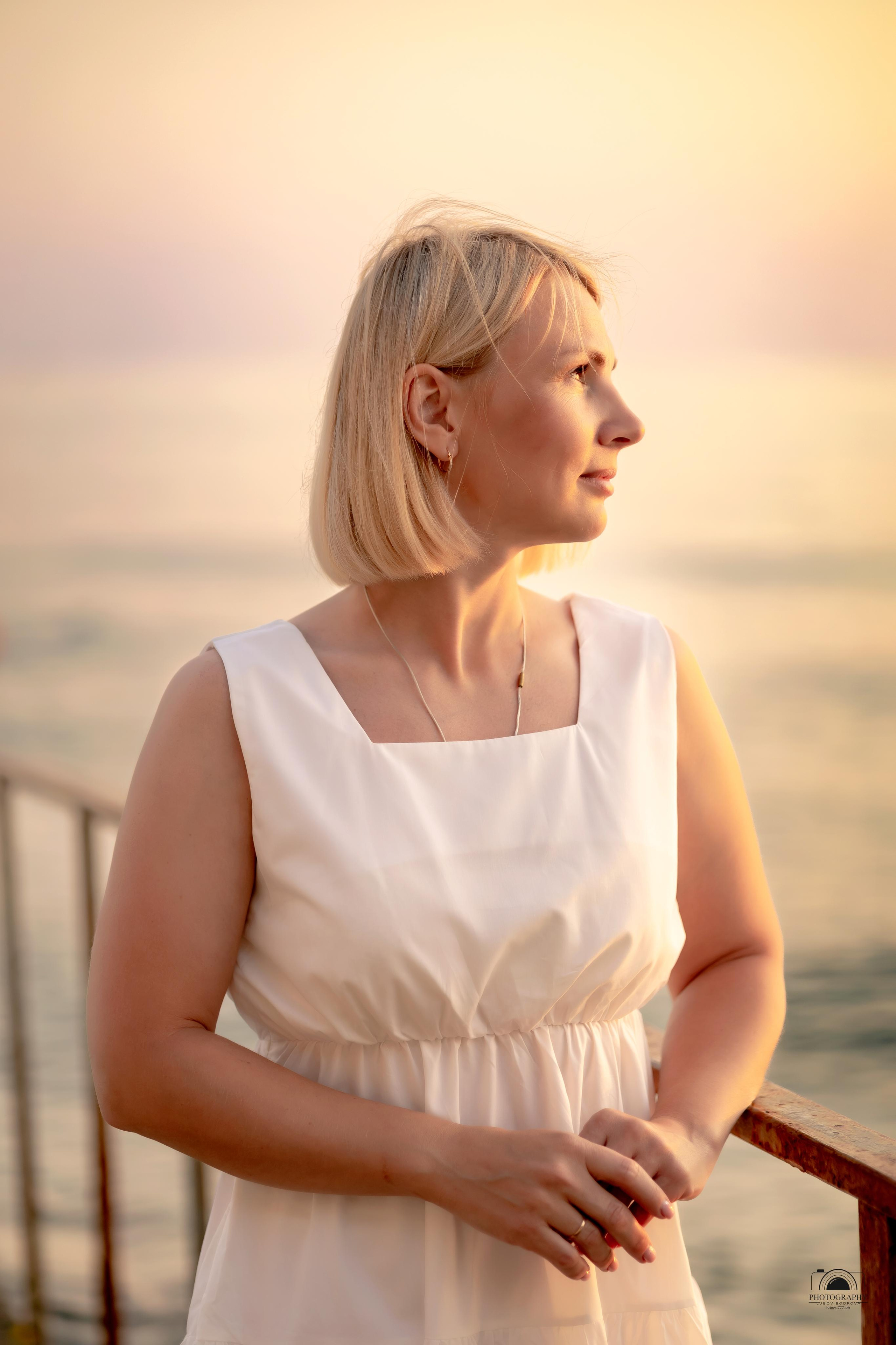 Прекрасный закат в кругу семьи. 17.06.2023. Семейный и портретный фотограф в Геленджике Любовь Бодрова