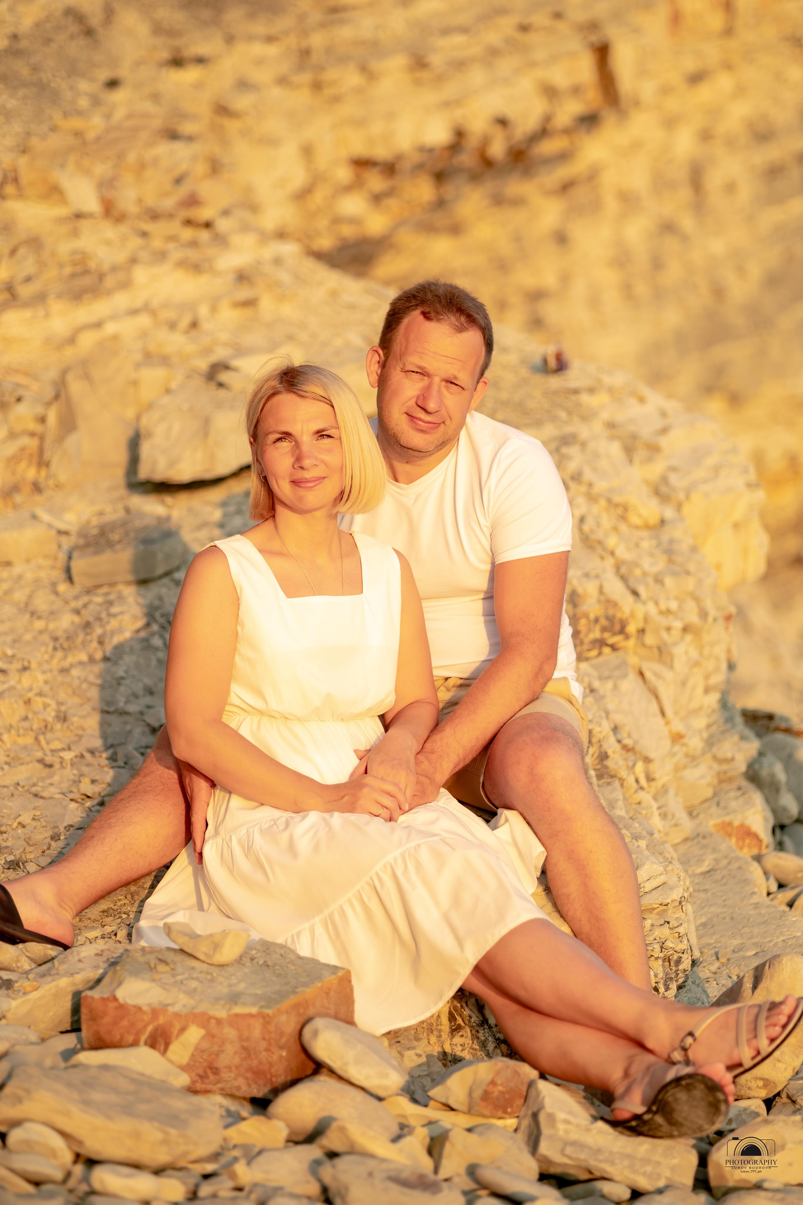 Прекрасный закат в кругу семьи. 17.06.2023. Семейный и портретный фотограф в Геленджике Любовь Бодрова