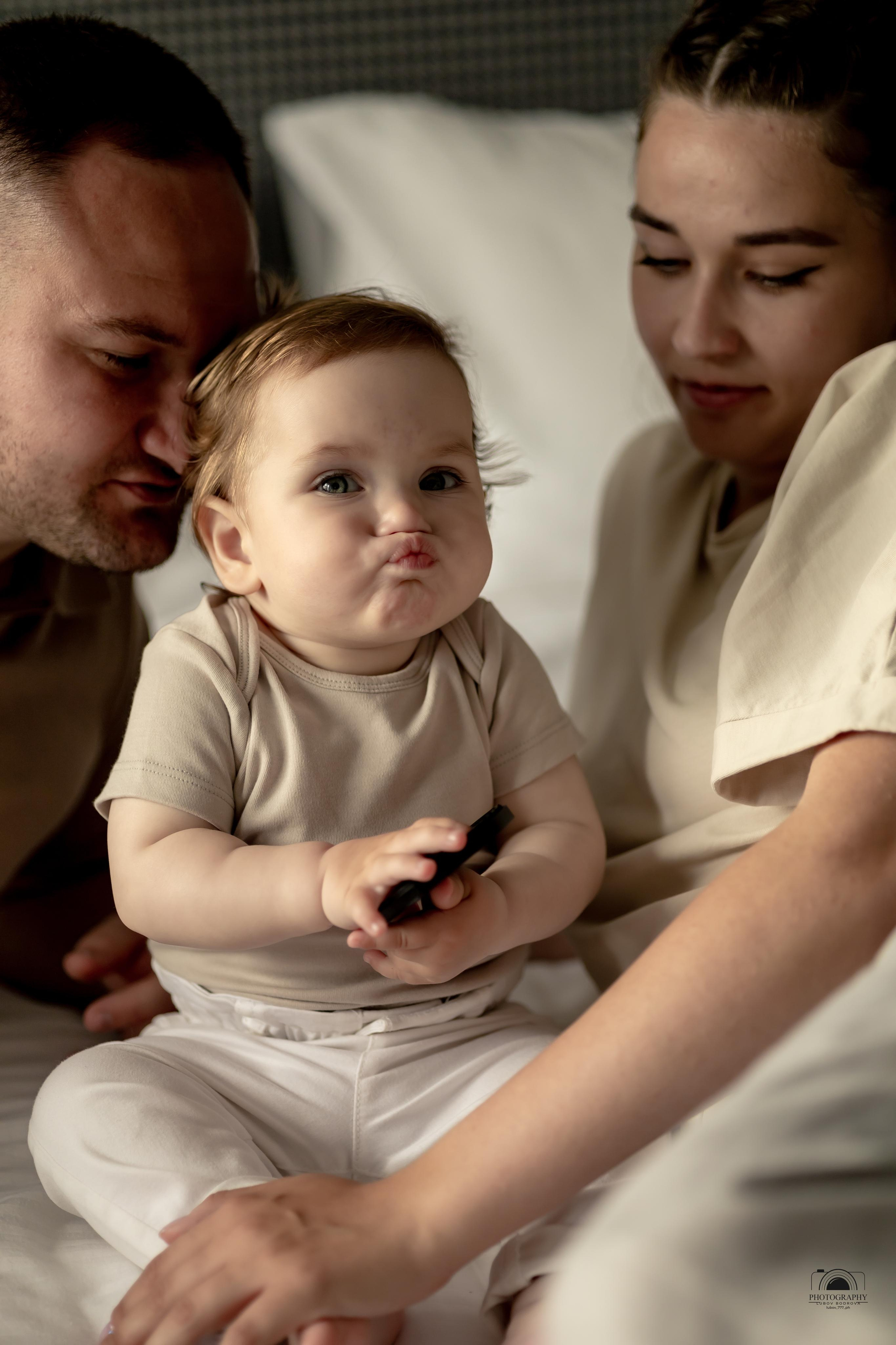 Владимир, Алина и Мирослава 12.06.2023. Семейный и портретный фотограф в Геленджике Любовь Бодрова